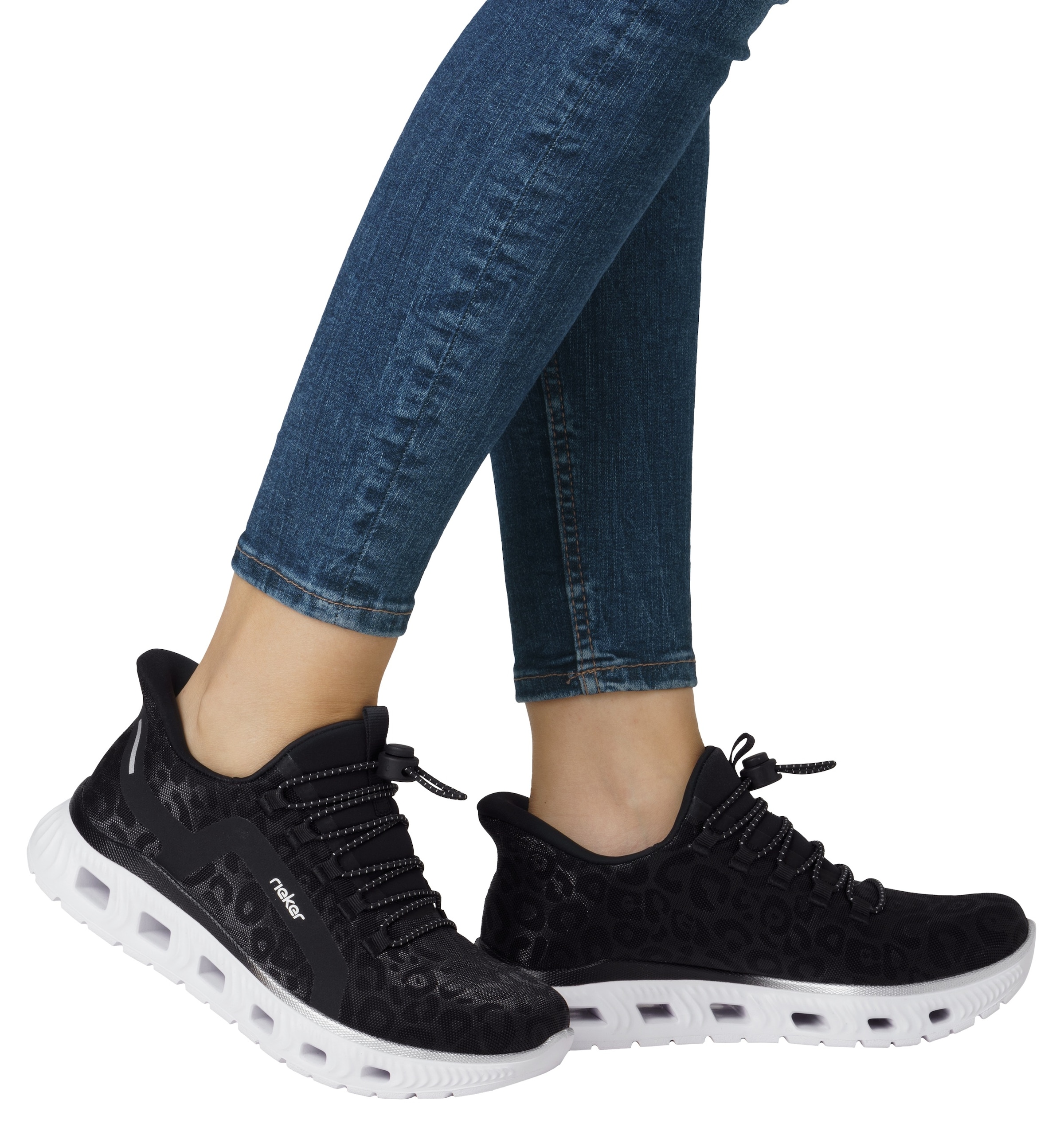 RIEKER Sport Baskets slip-on  , Freizeitsneaker, Schlupfschuh in Leo-Optik, mit MemoSoft-Innensohle
