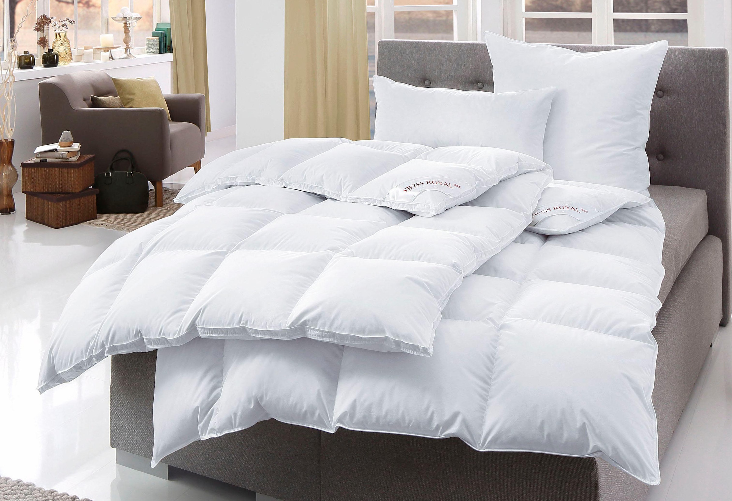 Haeussling Daunenbettdecke + Kopfkissen »Swiss Royal« Bettdecken-Set mit Kopfkissen, 135x200 oder 155x220 cm, Sommer, Winter