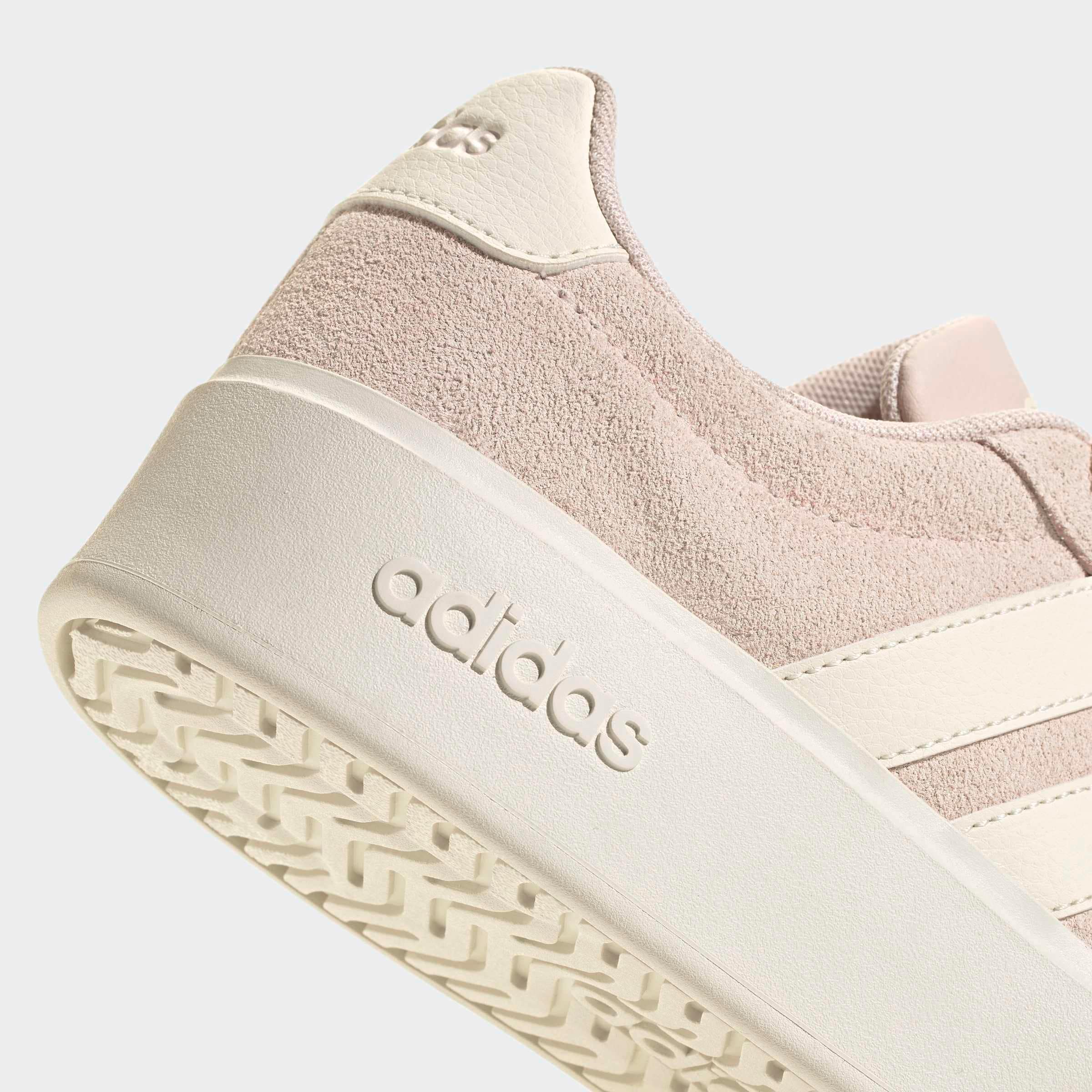 adidas Sportswear Plateausneaker »STREETTALK BOLD«  inspiriert vom Design des adidas Superstar, mit Leo Print