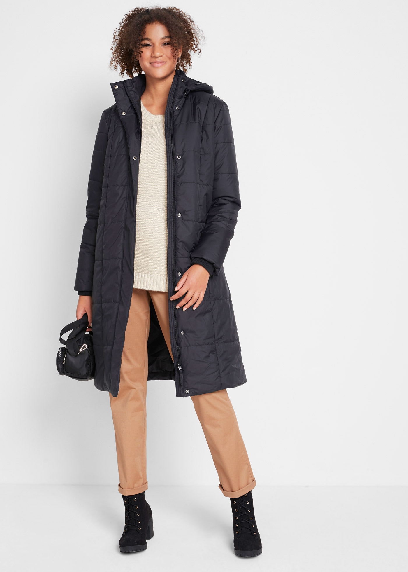 bonprix Manteau matelassé »Steppmantel mit abnehmbarer Kapuze« avec capuche amovible, poches fendues, col montant