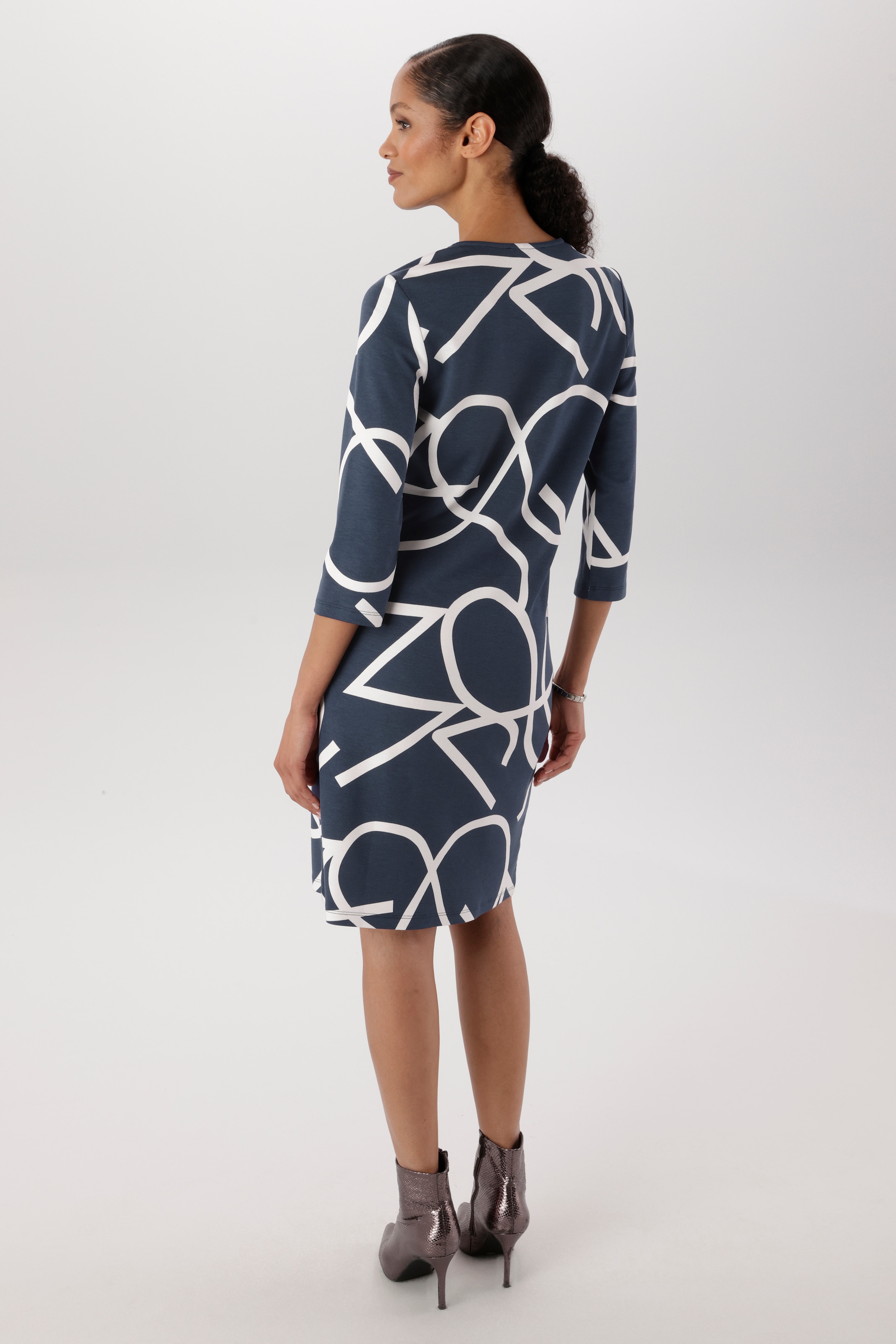 Aniston SELECTED Robe en jersey avec motif intégral élégant
