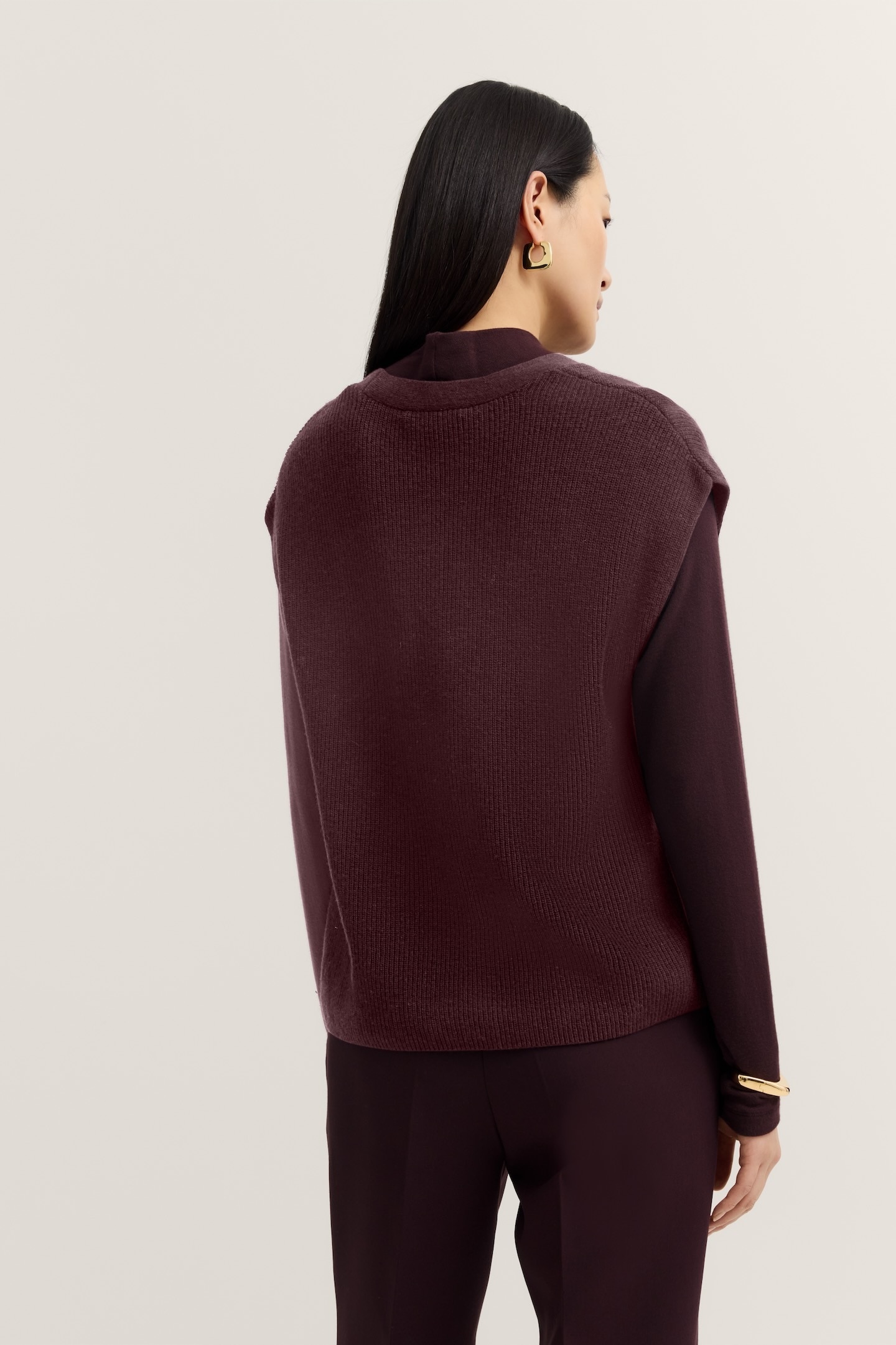 bugatti Pull-over »Kaschmir-Mix« mit V-Ausschnitt vielseitig kombinierbar