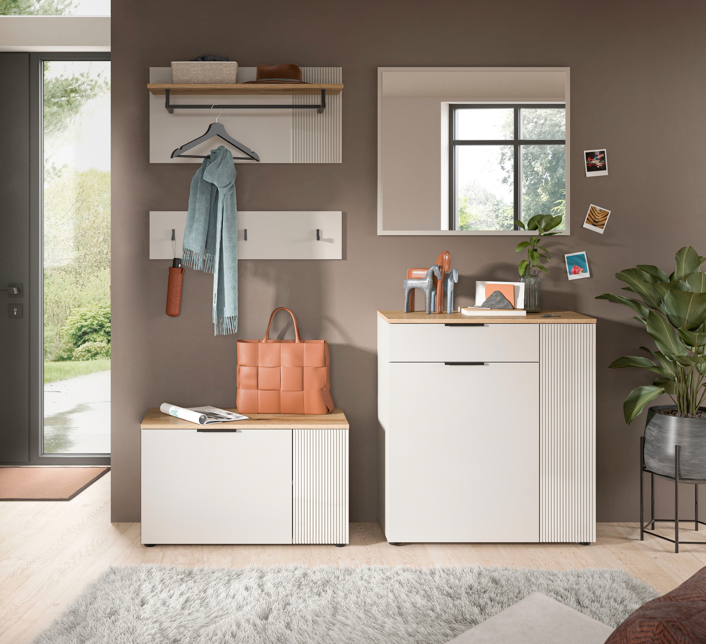 Home affaire Garderoben-Set »EDIL, Breite 175 cm, 5-teilig, Front mit hochwertiger Längstfräsung« Set, best. aus: Sitzbank, Paneel, Hakenleiste, Kommode & Spiegel, 4 Stk. tlg.