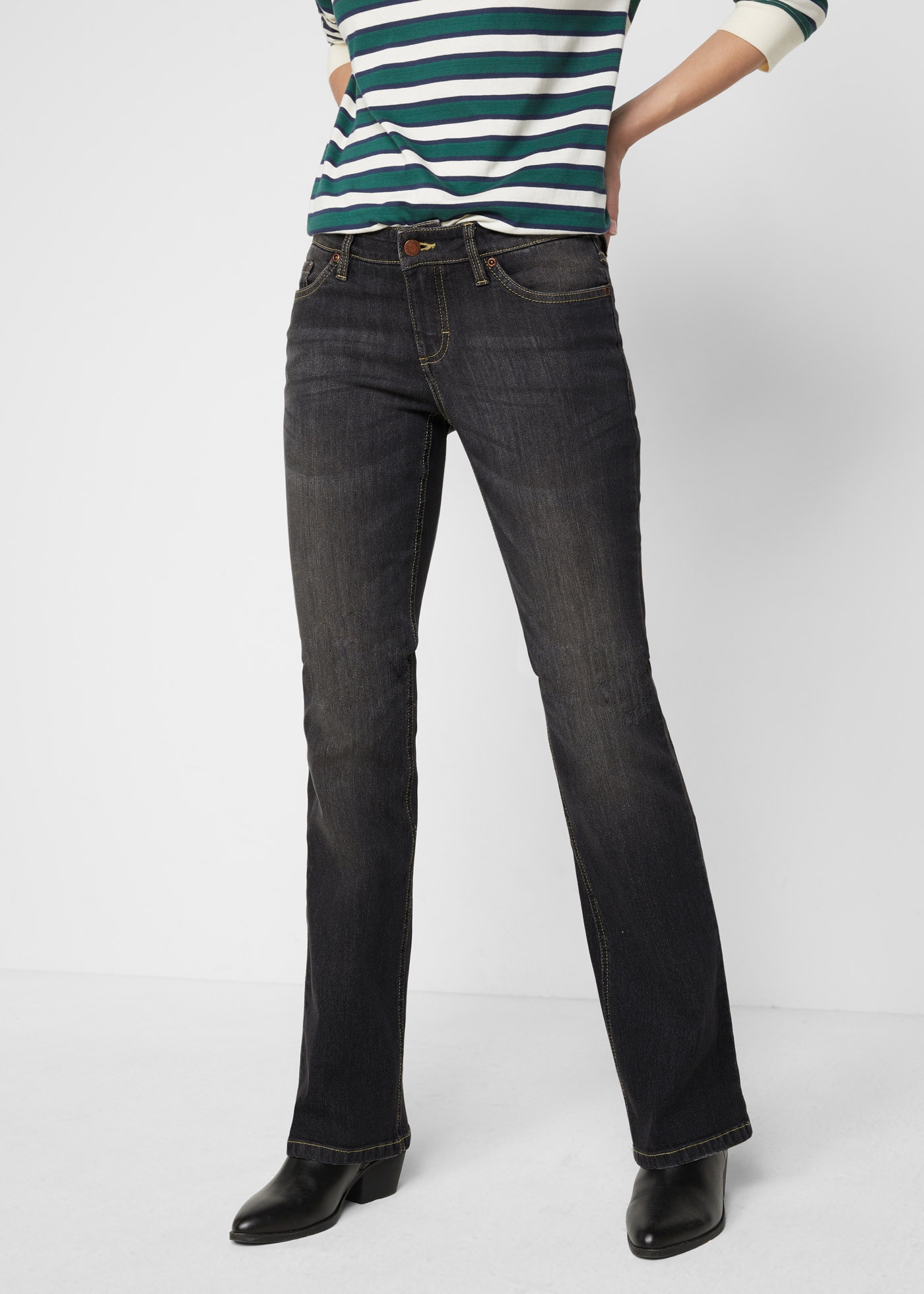 bonprix Jeans bootcut »Bootcut Jeans Mid Waist, Komfort-Stretch« im Five-Pocket Style und dezentem Used-Look