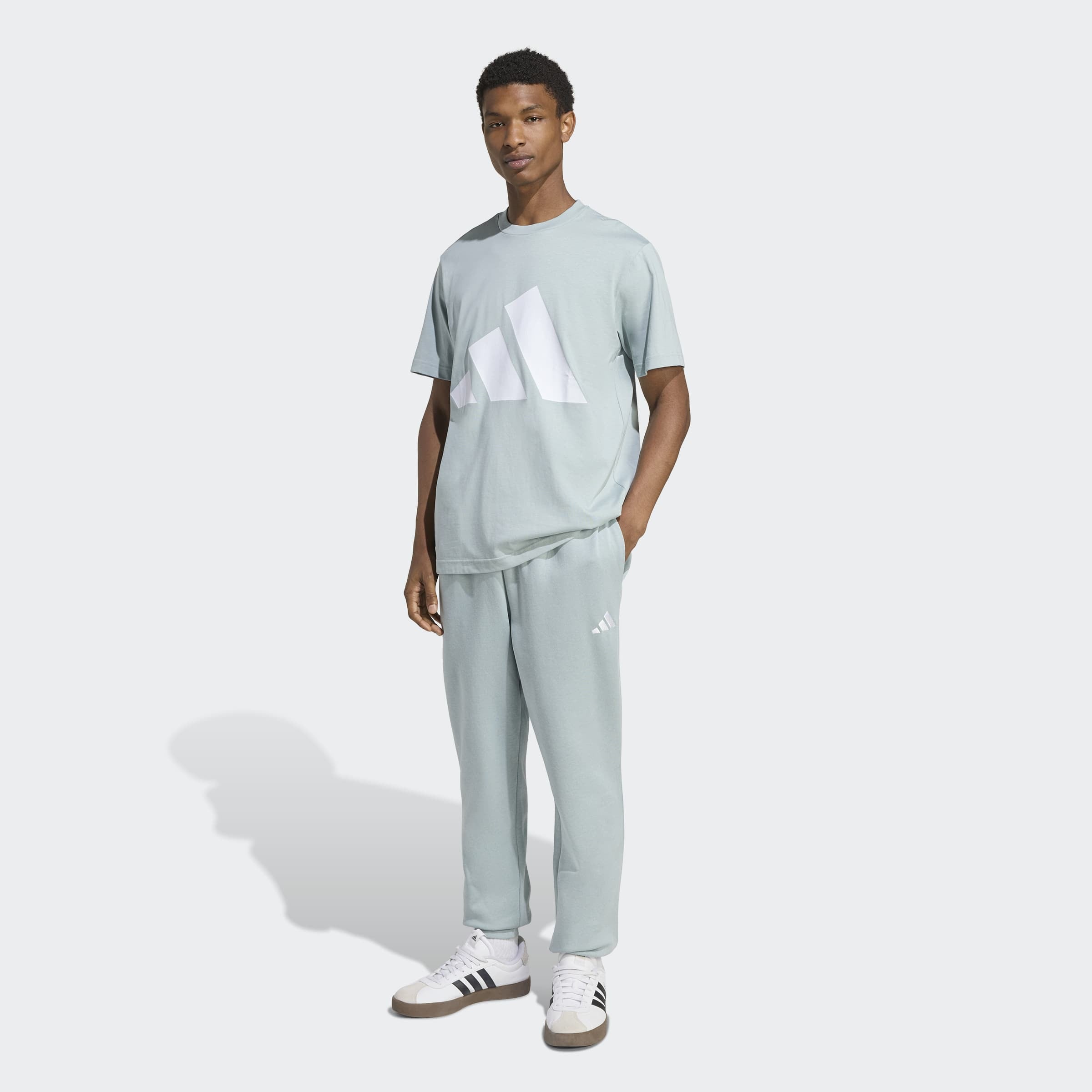 adidas Sportswear Pantalon de sport »ESSENTIALS FEELCOZY«