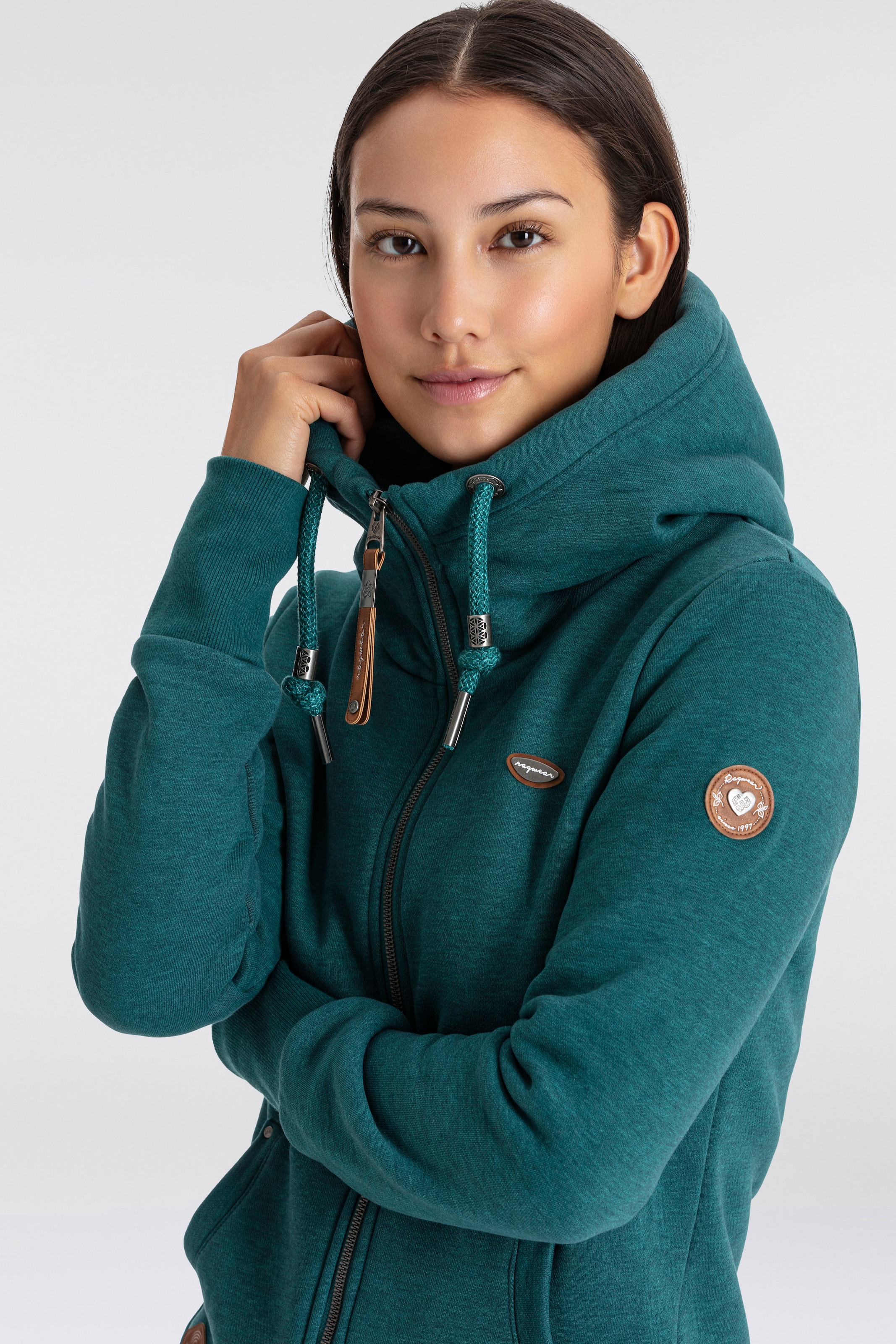 Ragwear Sweatjacke »NESKA ZIP O« mit extra breiten Bündchen