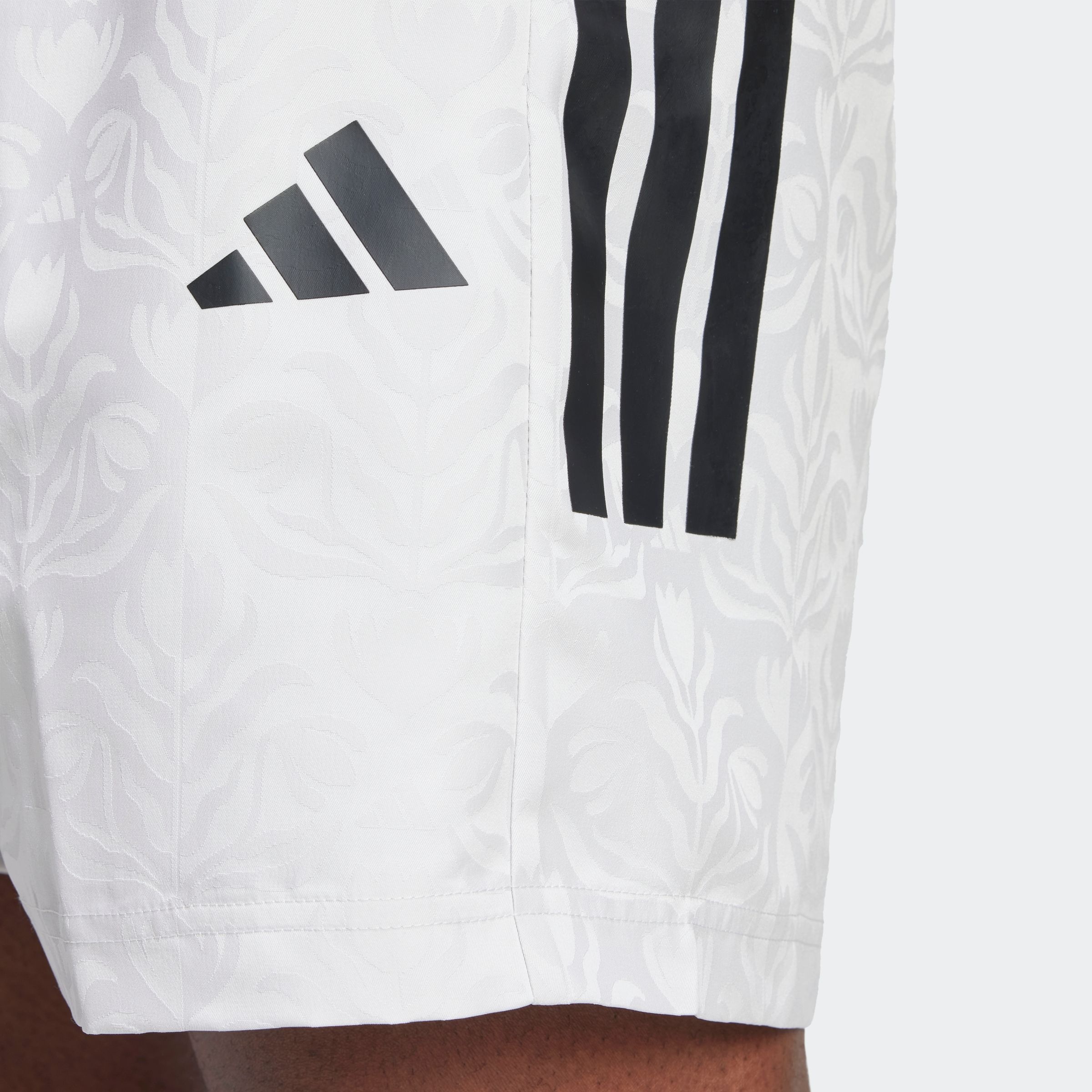 adidas Sportswear Short »M TIRO WV SH Q3«