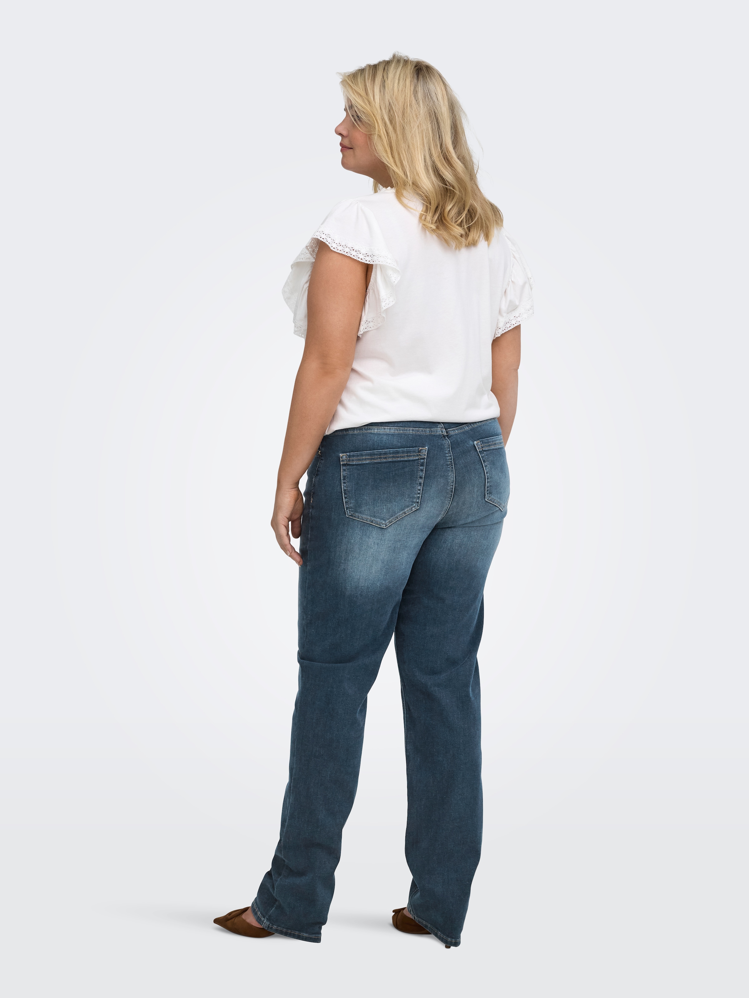 ONLY CARMAKOMA Jeans droit »CARWILLY HW STRAIGHT DNM DOT529 NOOS« mélange coton, taille haute