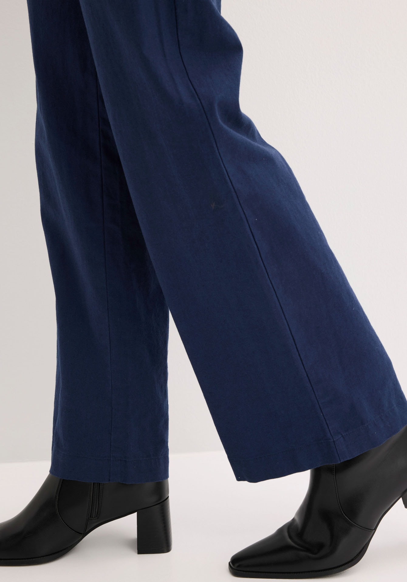 bonprix Pantalon en lin  aus Leinen-Baumwoll-Mix, Loose Fit, komfortable Leibhöhe