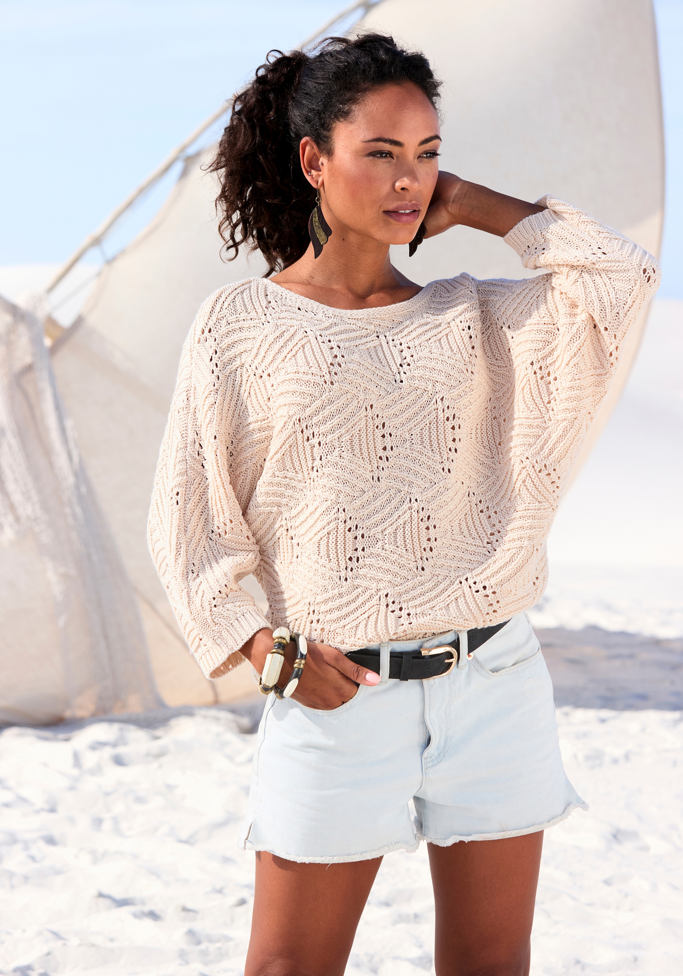 LASCANA Fledermauspullover »mit aufwendigem Strickmuster, Lochstrickmuster« modischer Ajourpullover, Oversize-Pullover, Strickpullover, Frühling