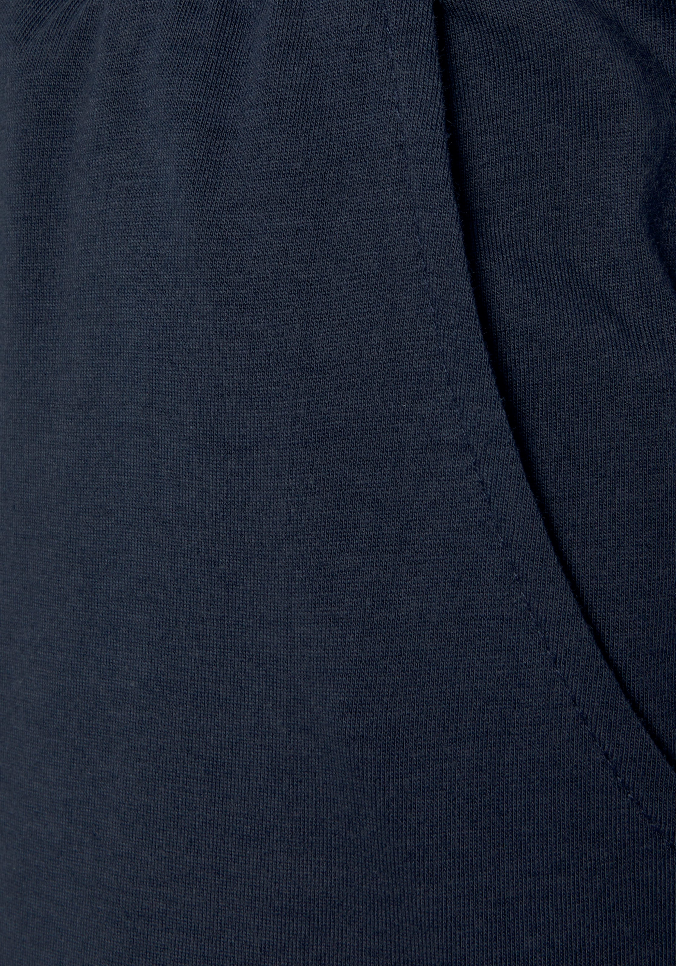 LASCANA Pyjama 2 tlg. mit Kontrastpaspeln