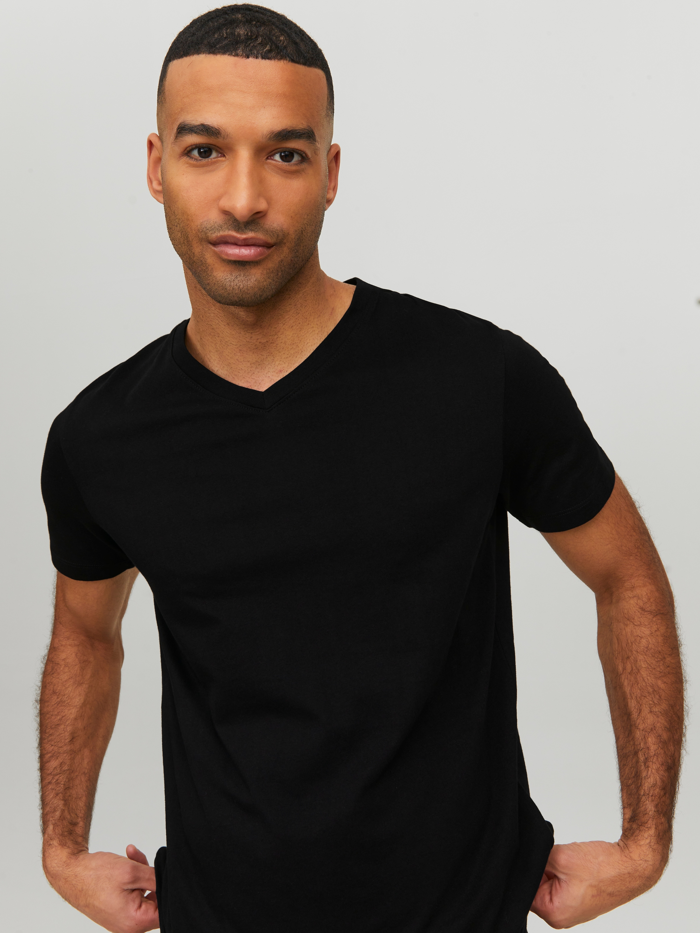 Jack & Jones V-Shirt »JJEORGANIC BASIC TEE SS V-NECK 3PK MP« Packung, 3 tlg.