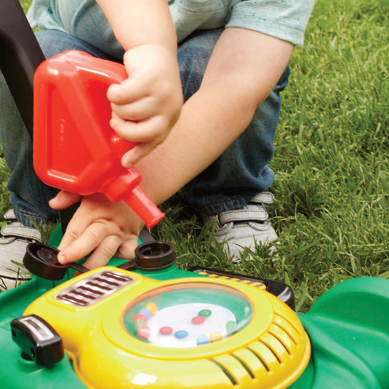 Little Tikes® Tondeuse à gazon pour enfants »Gas 'n Go Mower« mit Anlass- und Motorgeräuschen