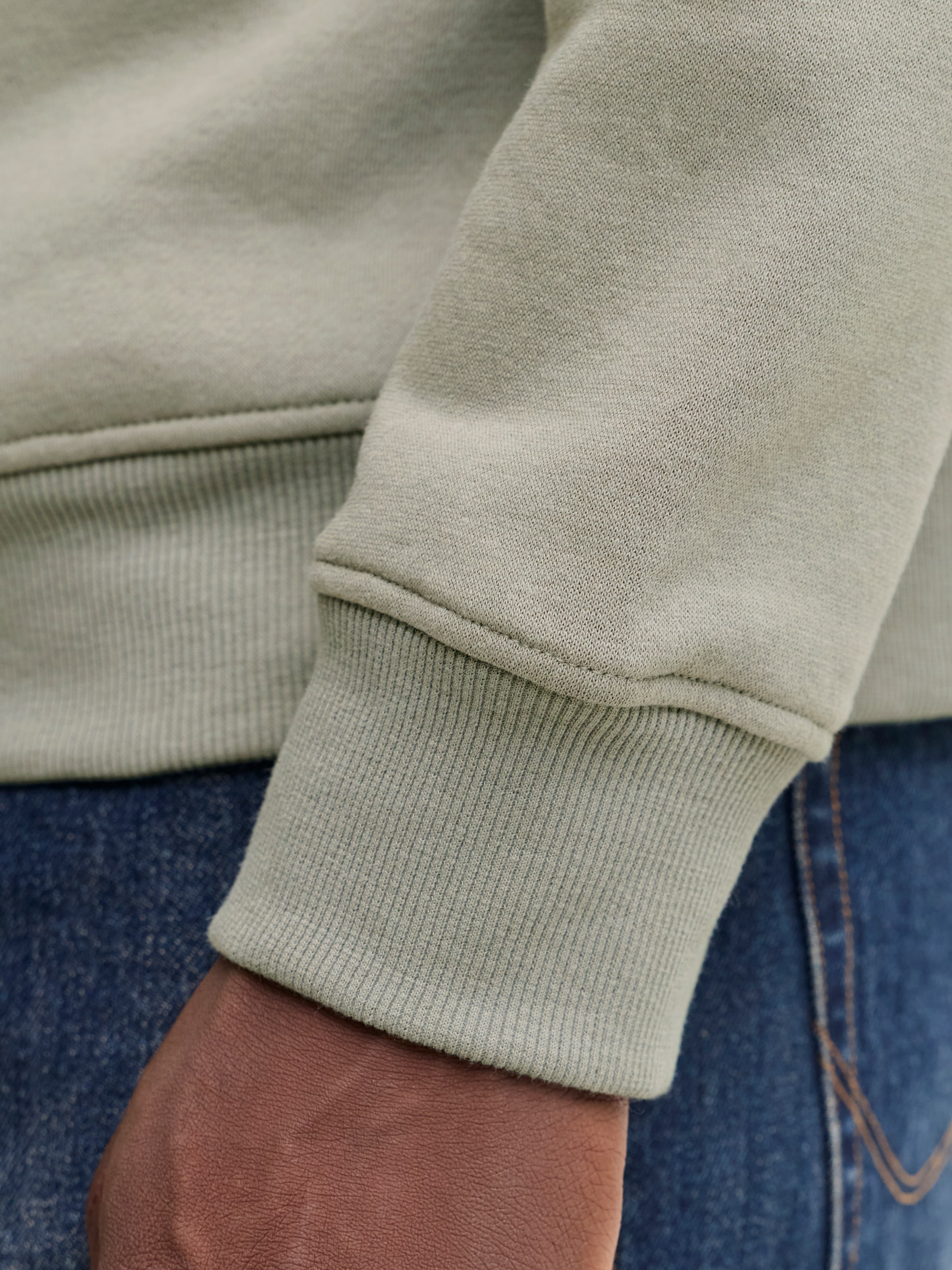 Jack & Jones Sweat à capuche »JJCLEVELAND SWEAT HOOD SN«, mélange de matériaux, coupe régulière
