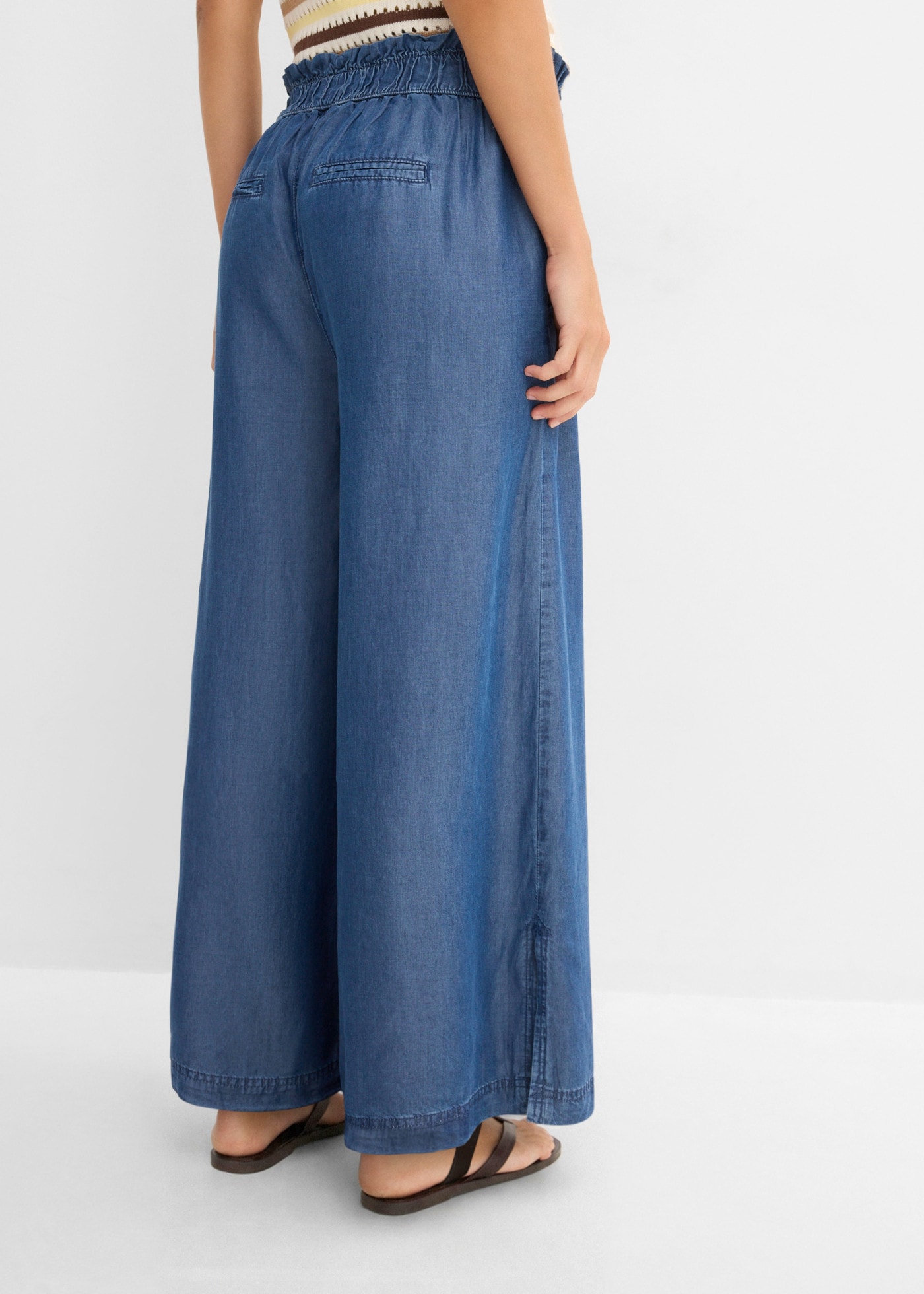 bonprix Pantalon palazzo  aspect jean, en lyocell, avec ceinture confortable, coupe loose