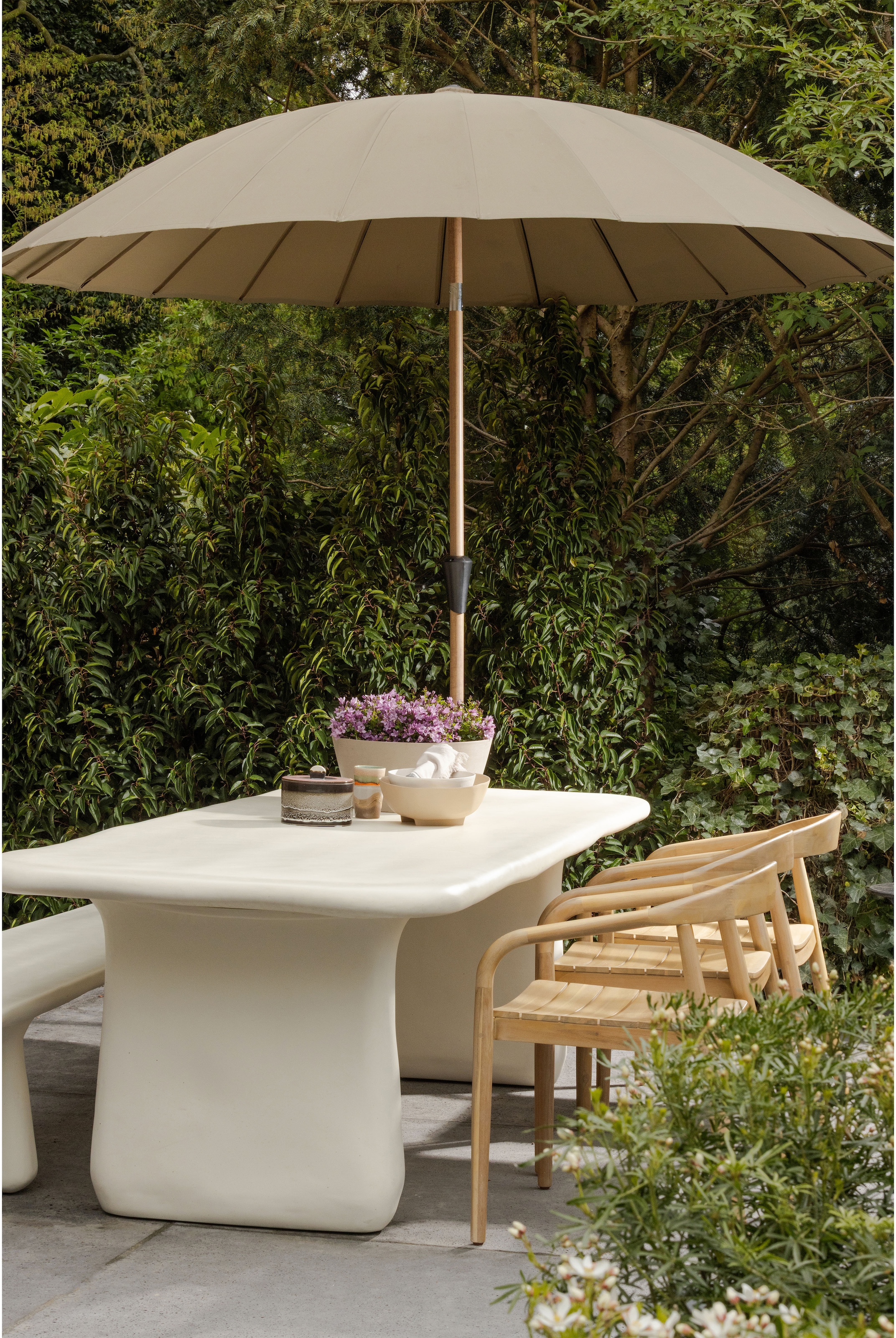 WOOOD Sitzbank »Loggia Fiber Reinforced Polymer organische Form H 45 x B 227 x T 40 cm« Tragkraft 350 kg, extrembelastbares material, für innen und aussen