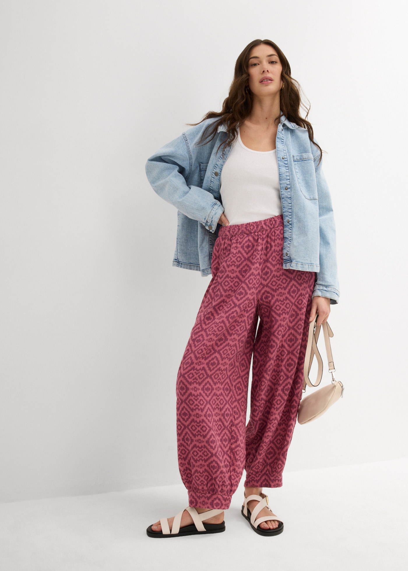bonprix Pantalon bouffant  Coupe ample, jambe large, en coton pur