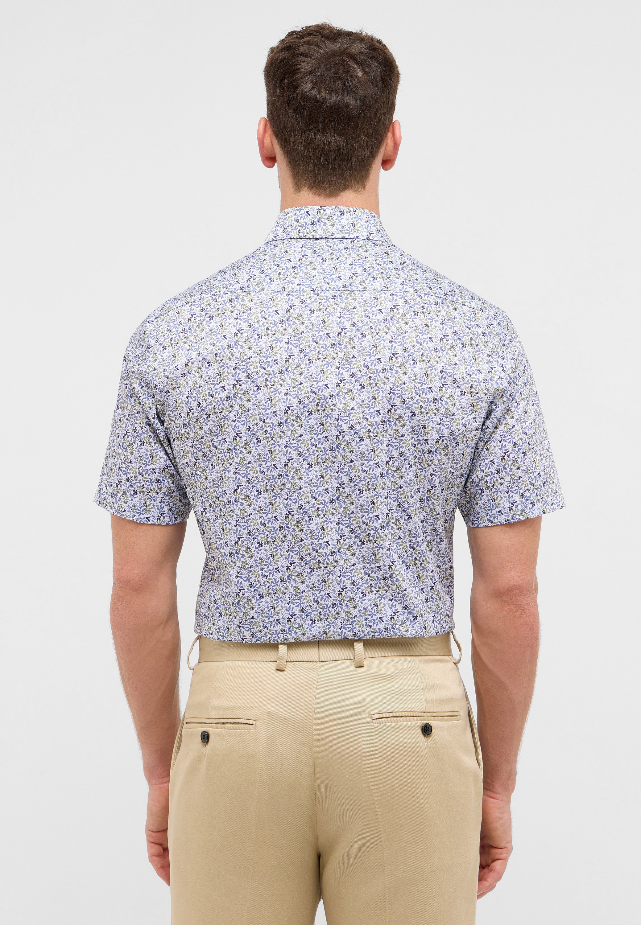 Eterna Chemise à manches courtes »MODERN FIT« NON IRON (bügelfrei)