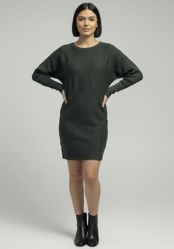 Laura Scott Robe en tricot mit Fledermausärmeln und Rippstrick - NEUE KOLLEKTION