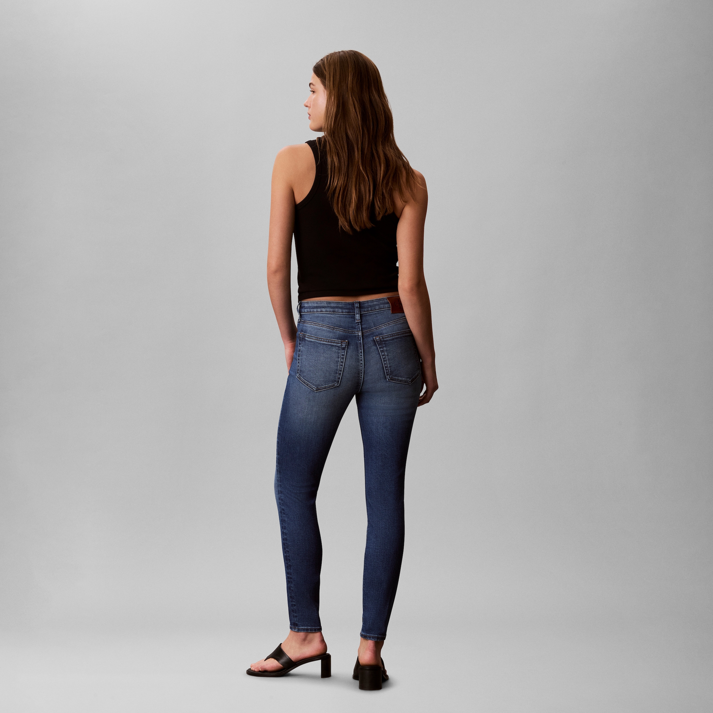 Calvin Klein Jeans skinny »MID RISE SKINNY INDIGO STATION« coupe skinny avec poches