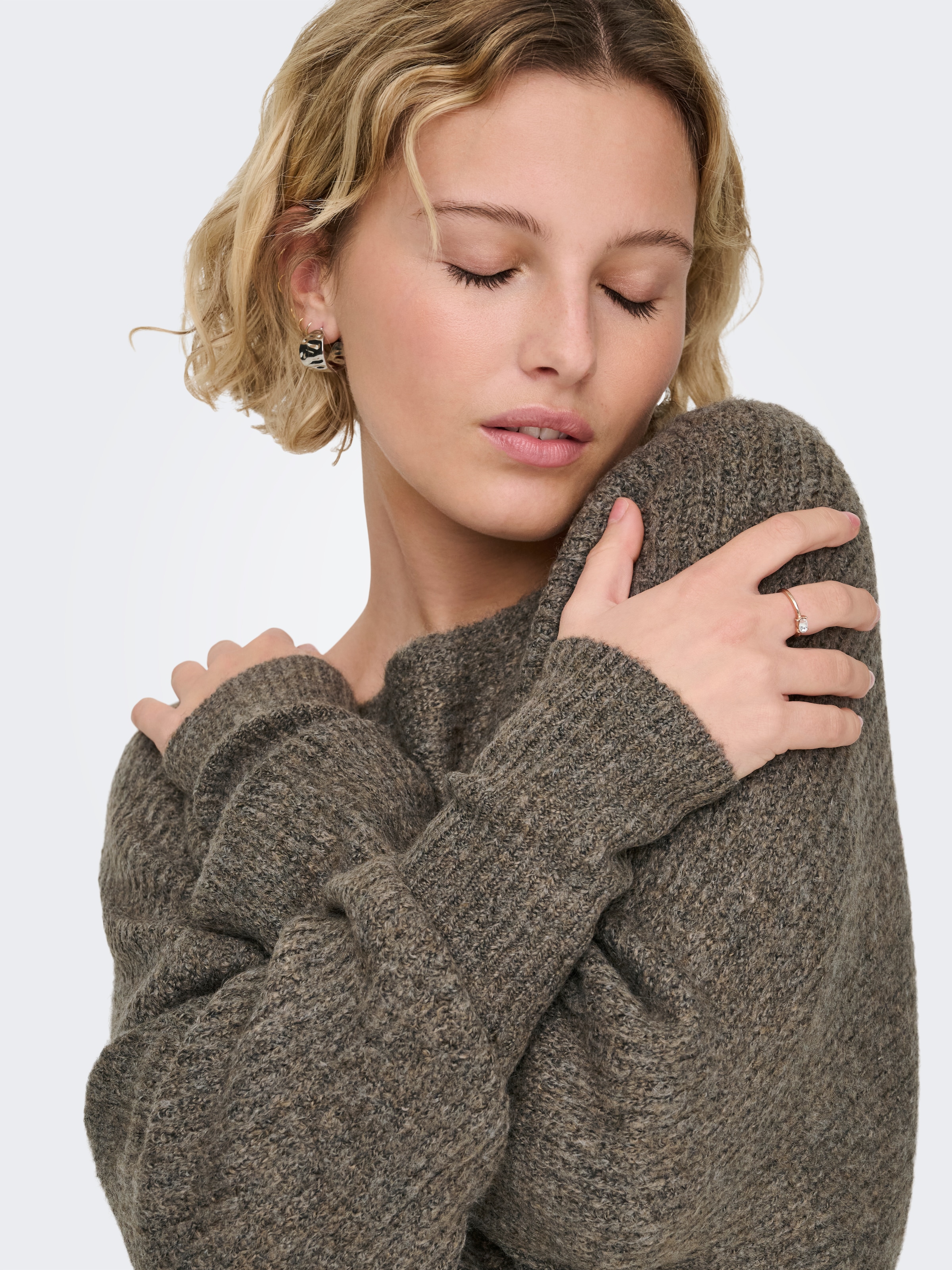 ONLY Pull en tricot »ONLDANIELLA L/S PULLOVER KNT NOOS« Materialmix, regular fit