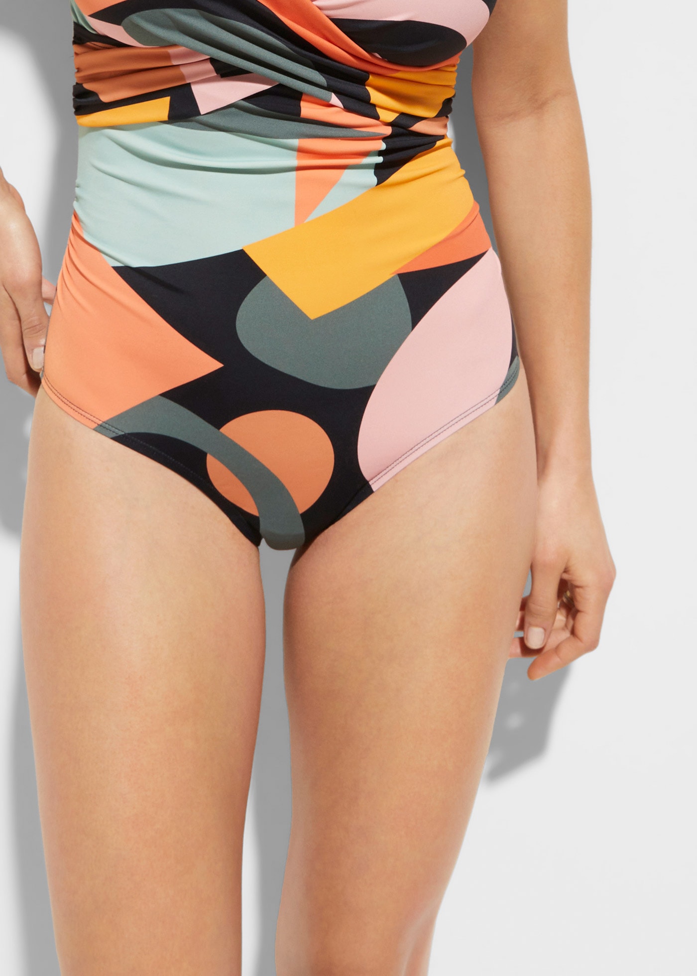 bonprix Maillot de bain Badeanzug in Wickel-Optik