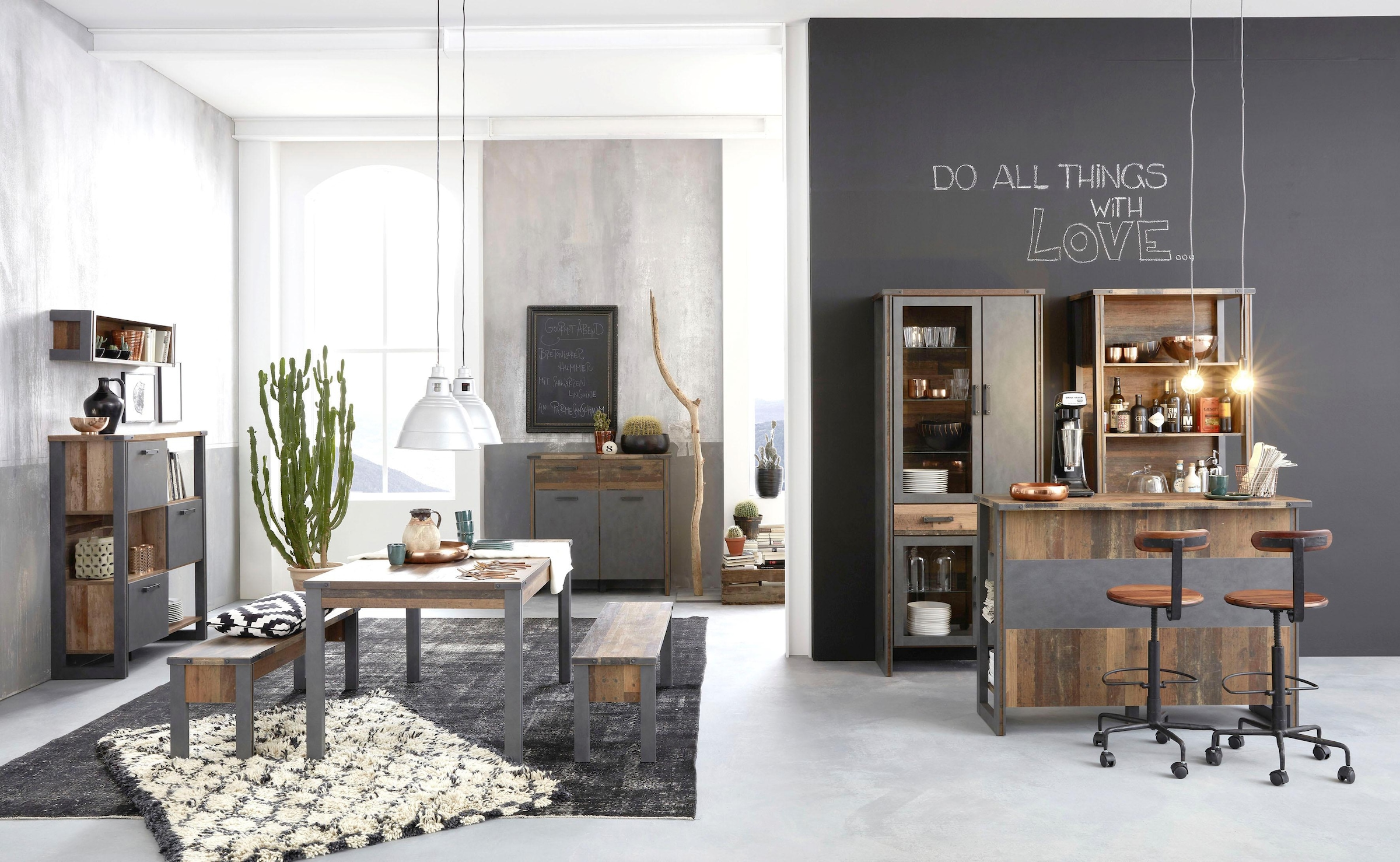 Home affaire Kommode »Bristol« Rustikaler Wohnzimmerschrank mit 2 Schubladen und 4 Fächern