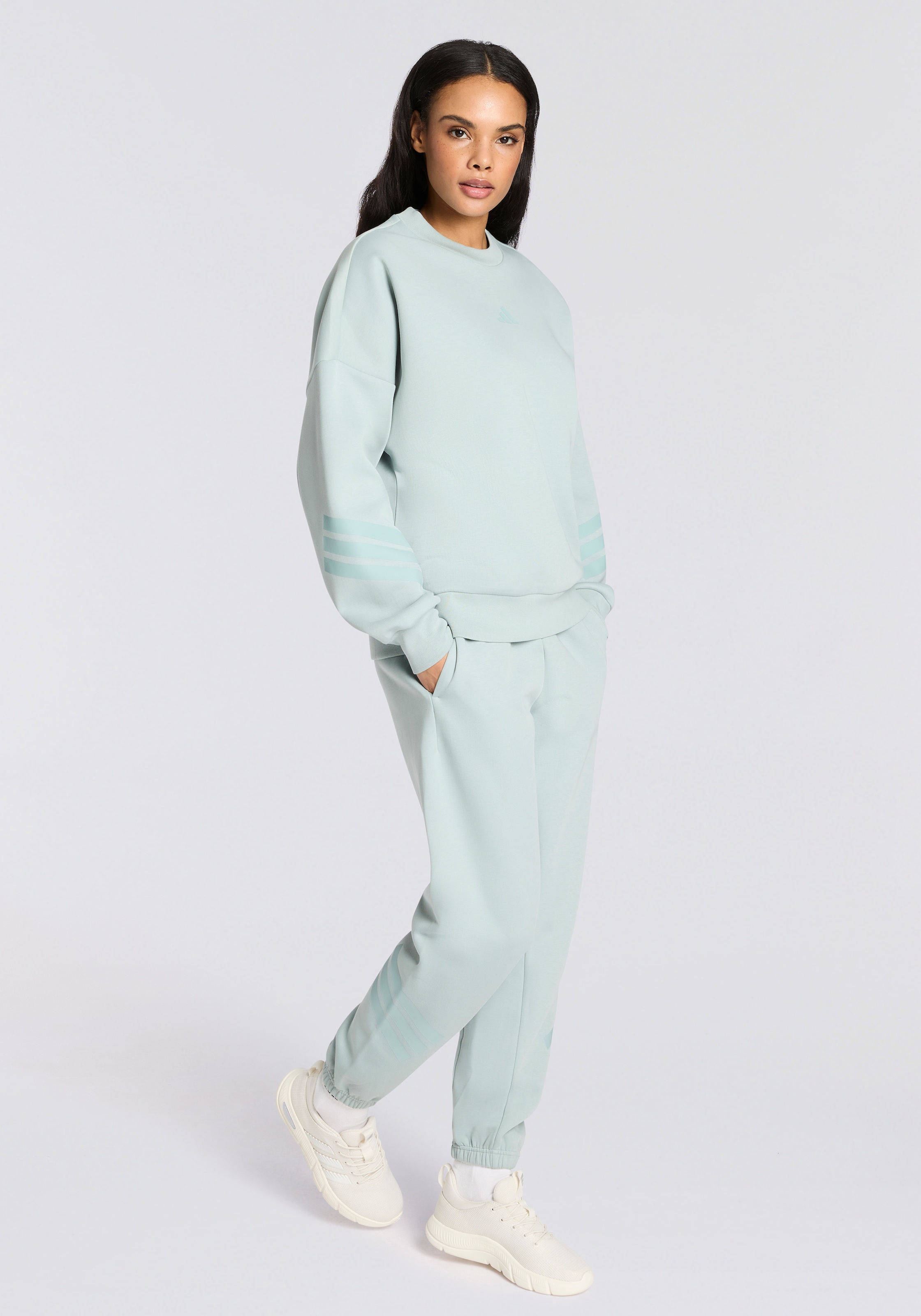 adidas Sportswear Sweatshirt »W FI 3S SWT«
