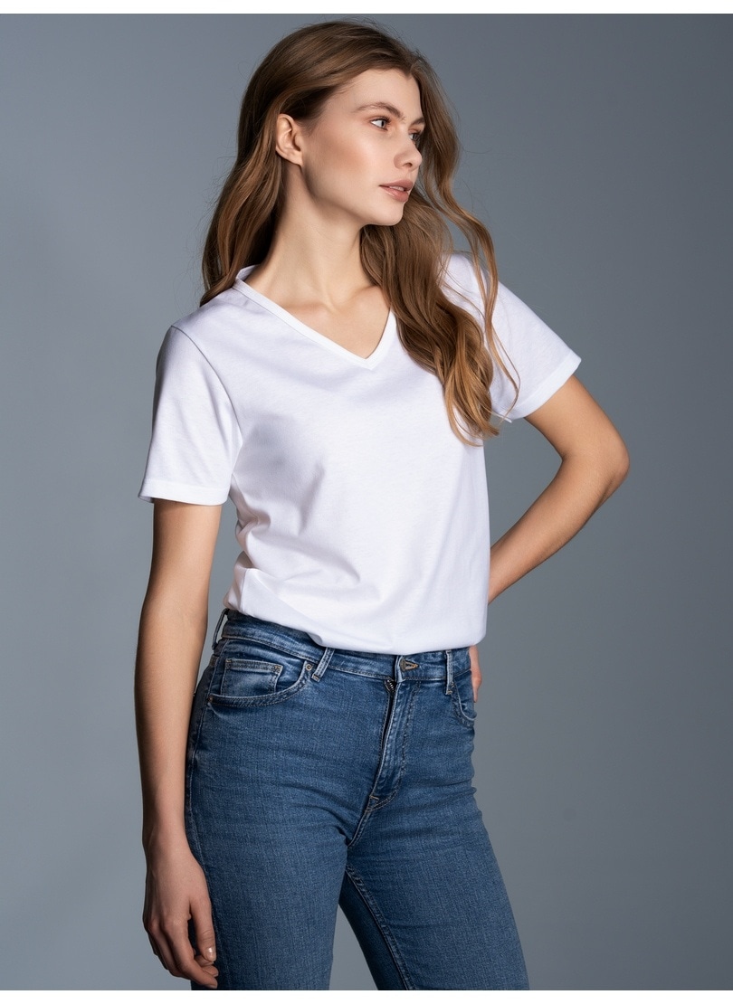Trigema T-Shirt »TRIGEMA V-Shirt Slim Fit« 1 Stk.