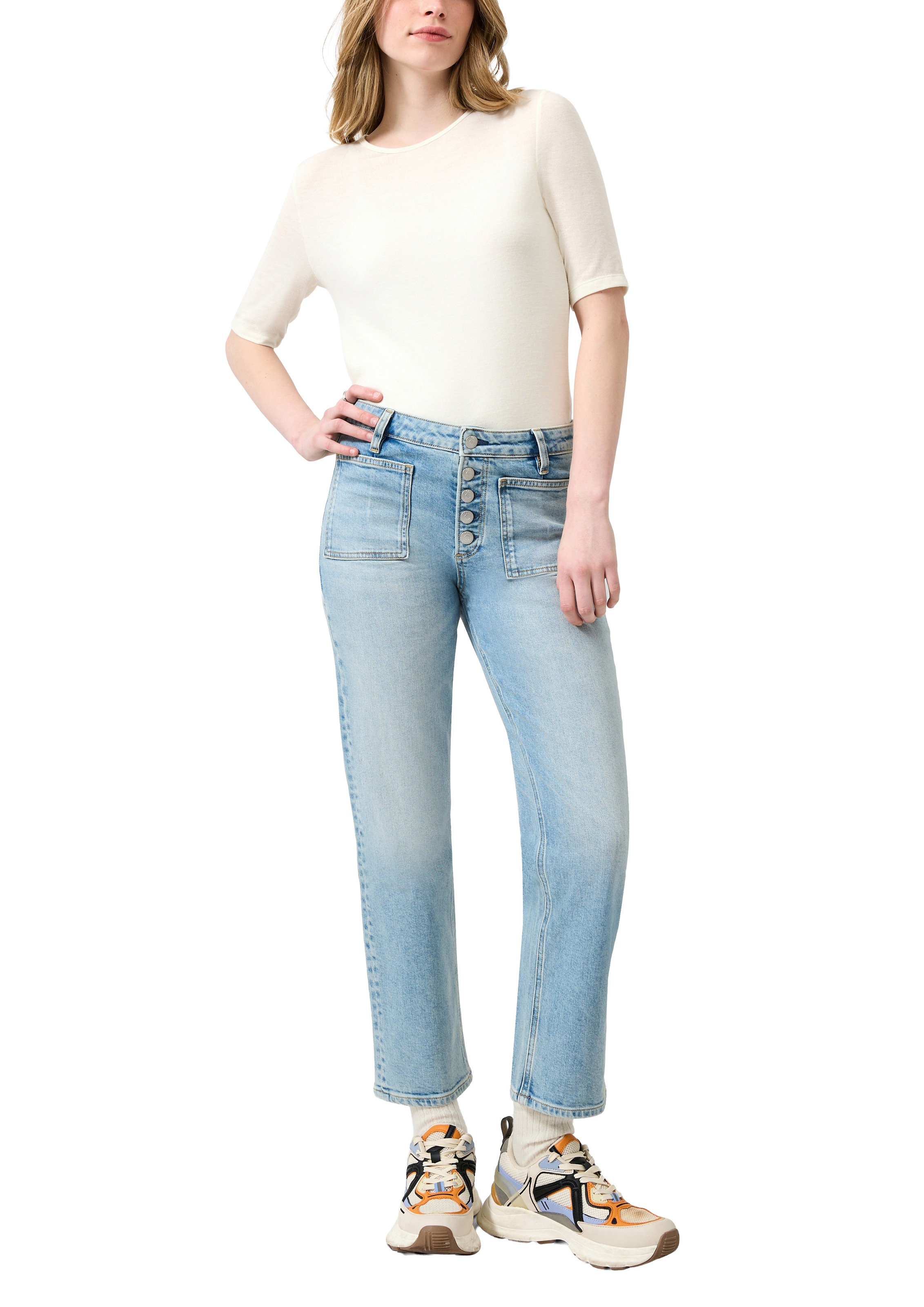 QS Bootcut-Jeans mit Stretch und aufgesetzten Taschen