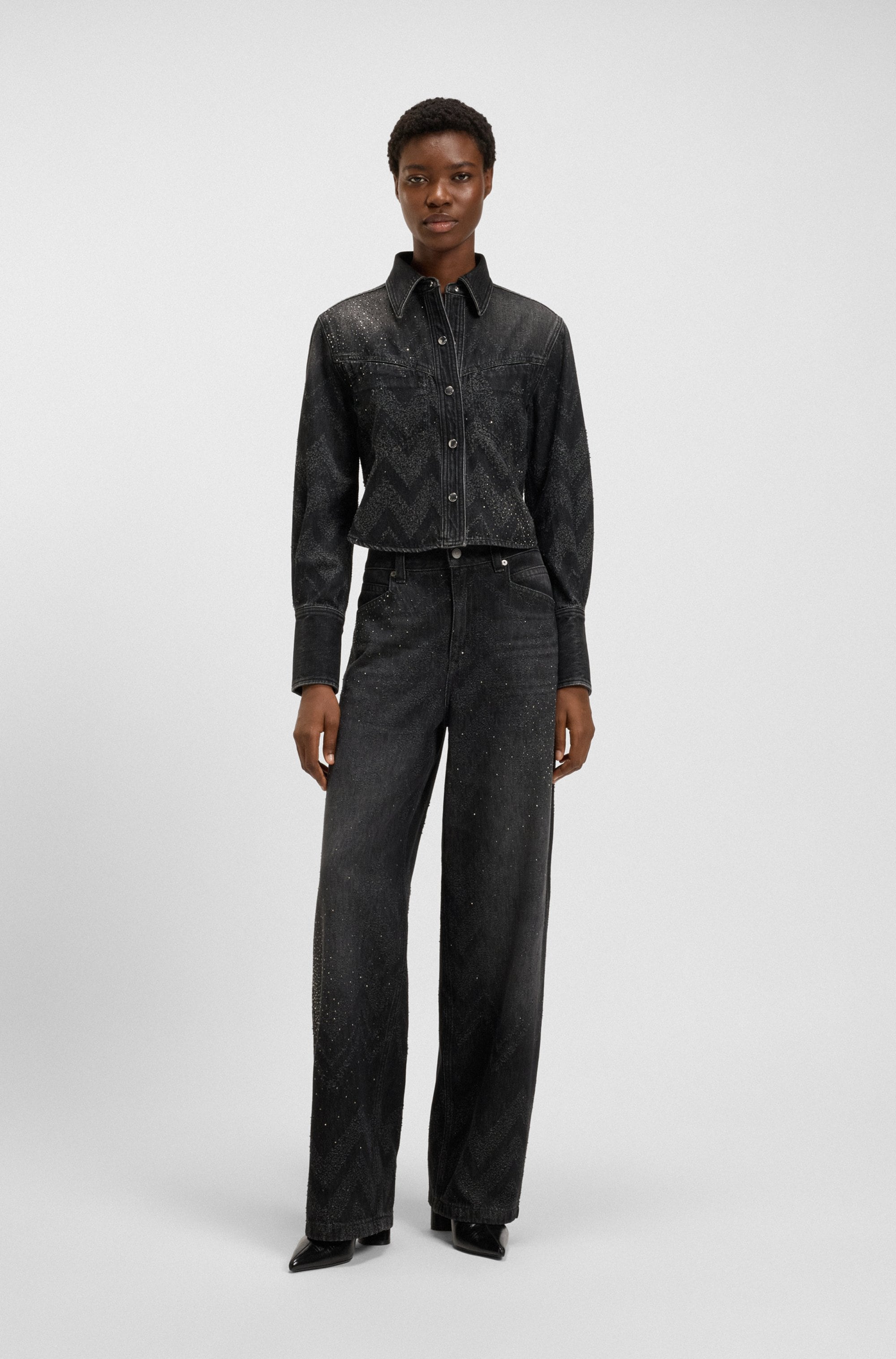 BOSS ORANGE Blouse chemise »SHIRT LS 1.0 Premium Damenmode« in verkürzter Länge, mit Lasertextur