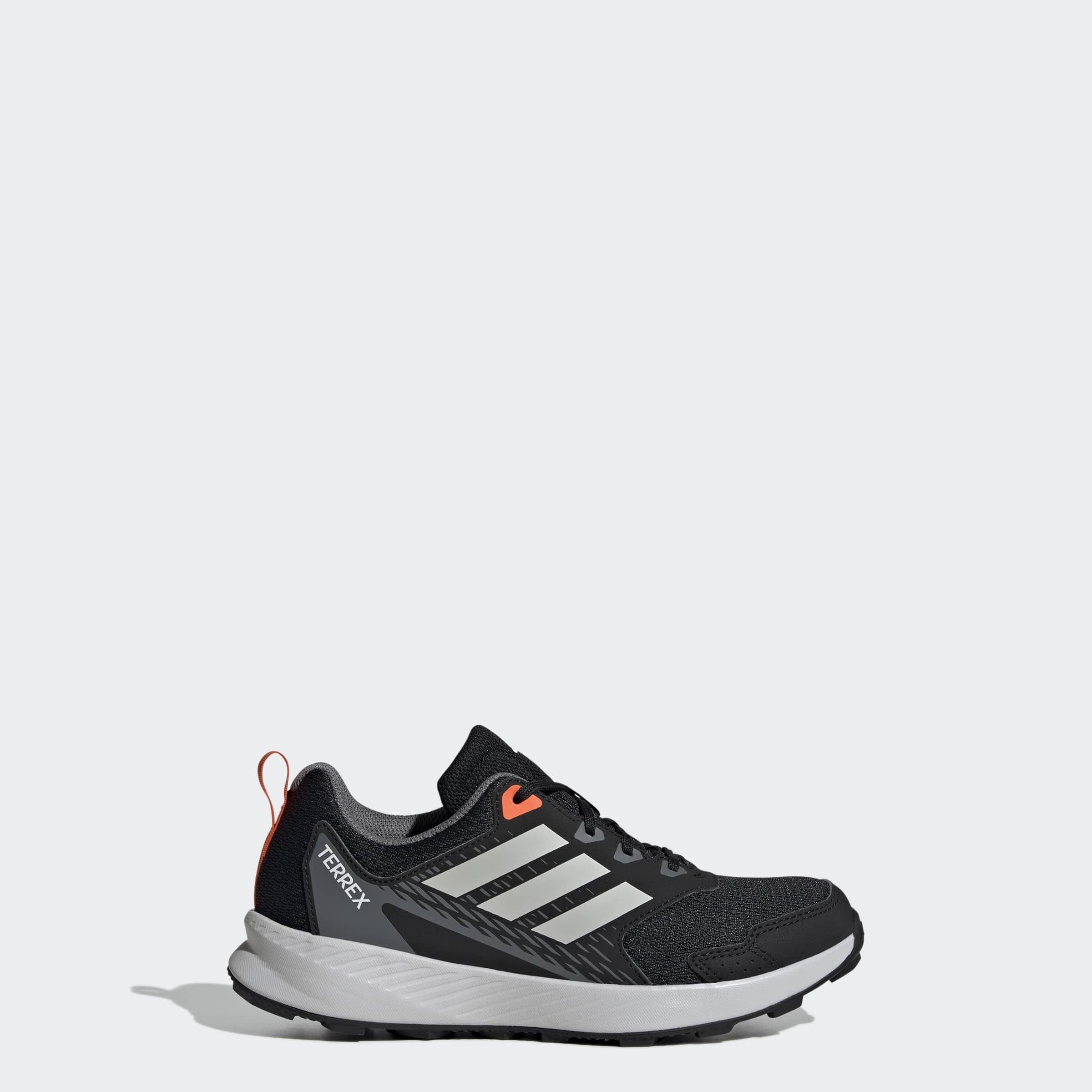 adidas TERREX Chaussures de trail »TRACEFINDER KIDS«  pour enfants et adolescents