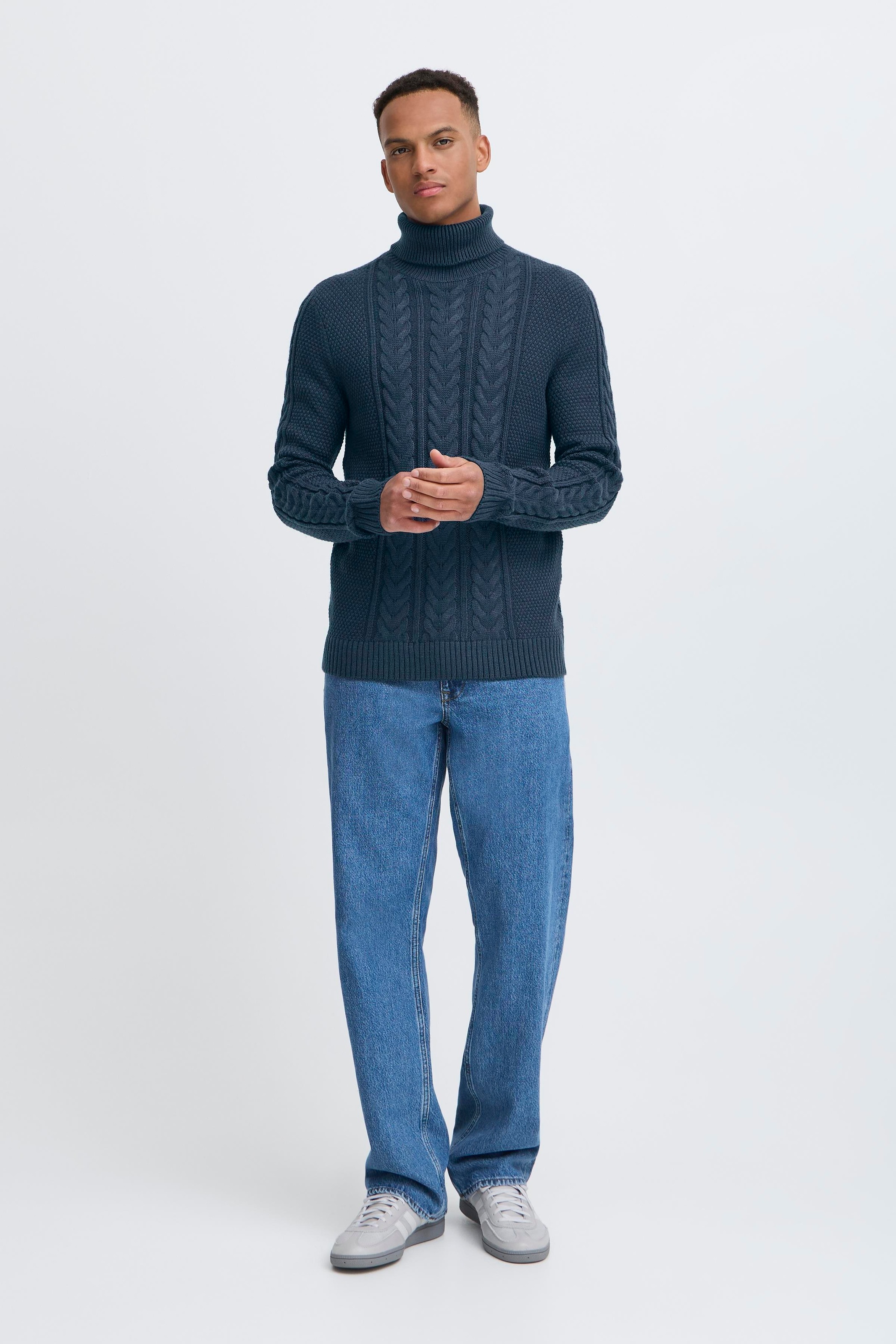 Blend »BHBASIM Roll« mit Markenlabel, aus Baumwollmischung, Regular Fit, unifarben