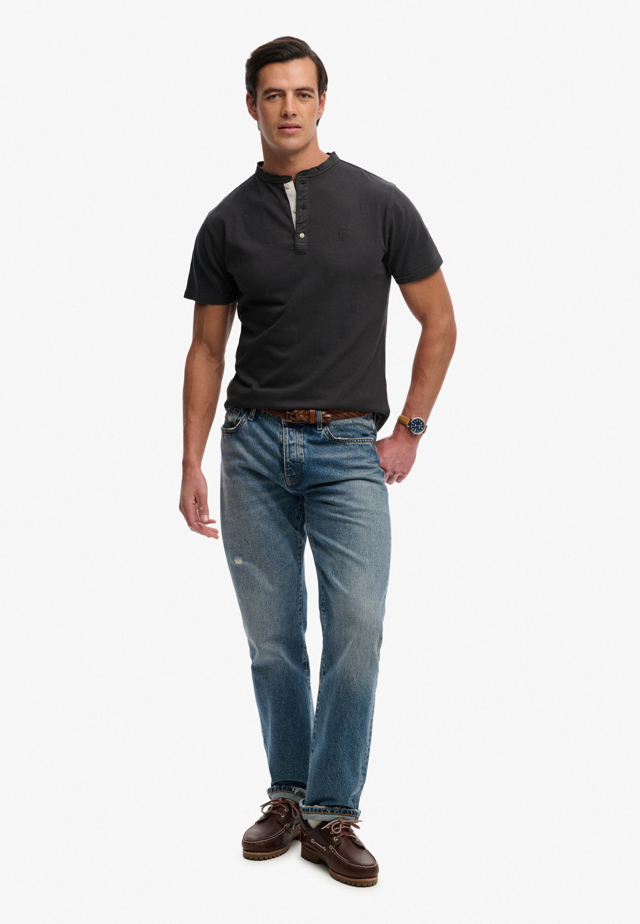 Superdry T-shirt »CLASSIC COTTON LIN SS GRANDAD« avec étiquette de marque, en coton et lin, en jersey simple, manches courtes