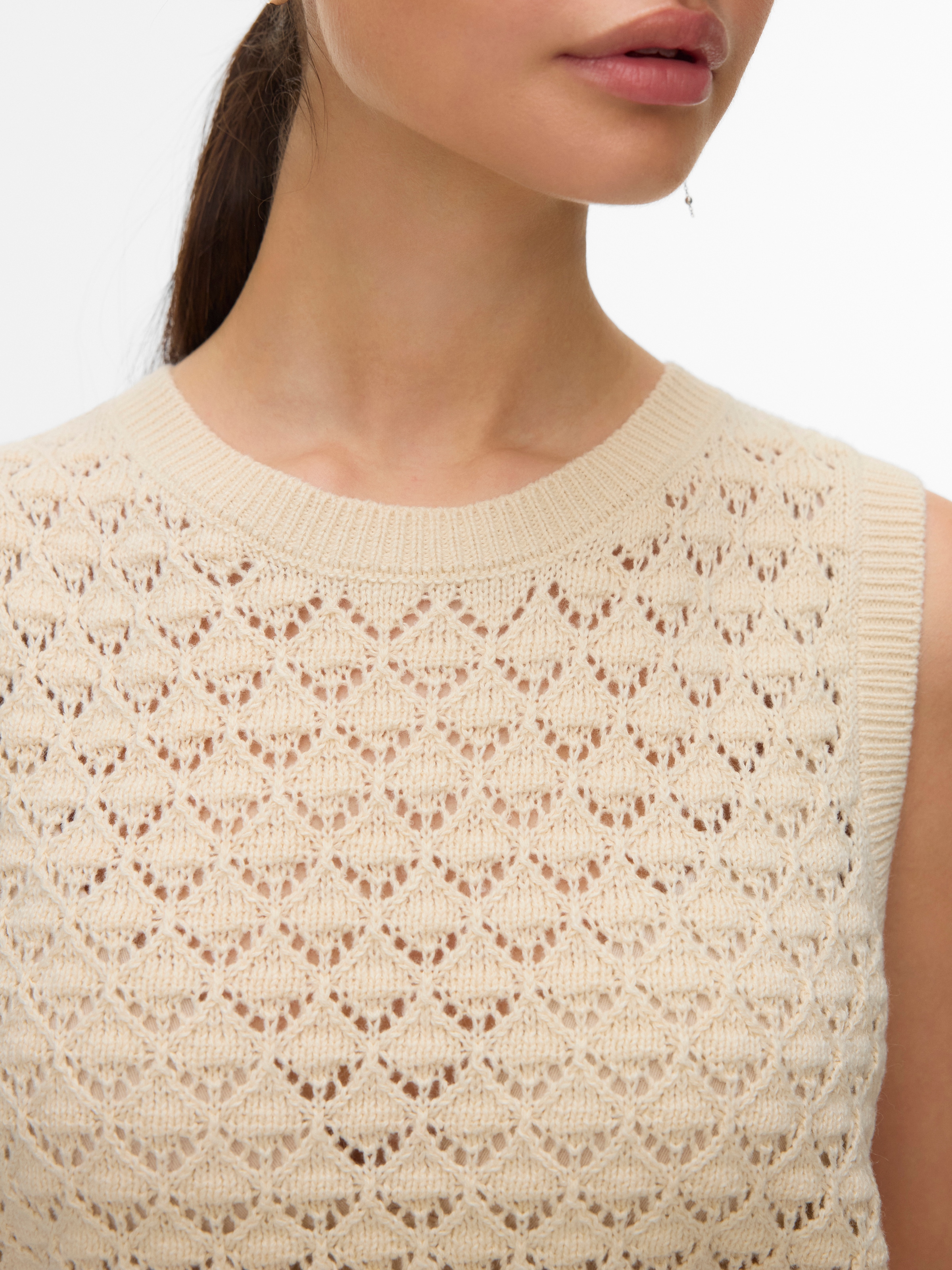 Vero Moda Stricktop »VMJAQUELINE SL O-NECK TOP BOO« mit zartem Ajourmuster