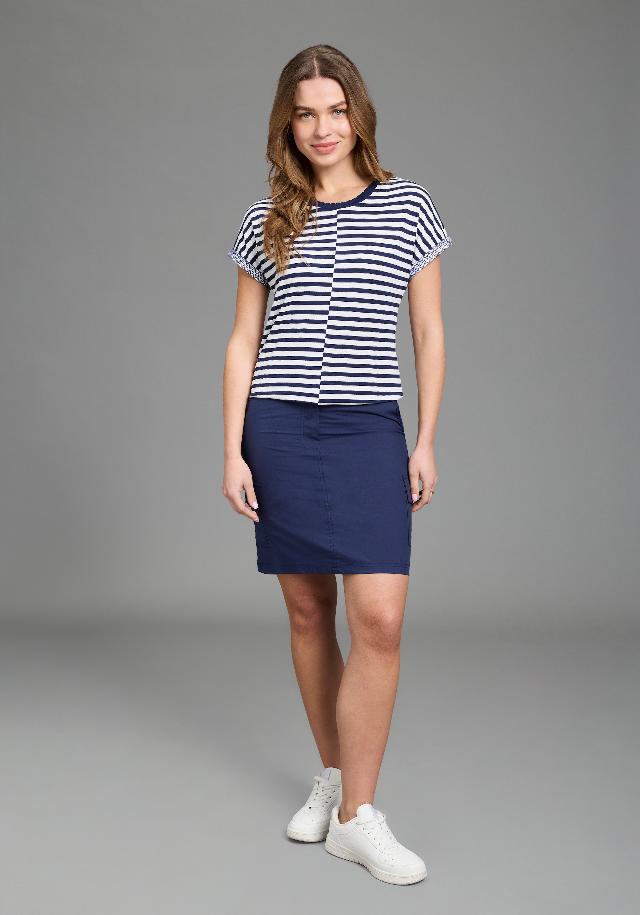 KangaROOS T-Shirt Kurzarmshirt, maritim, verspielte Details