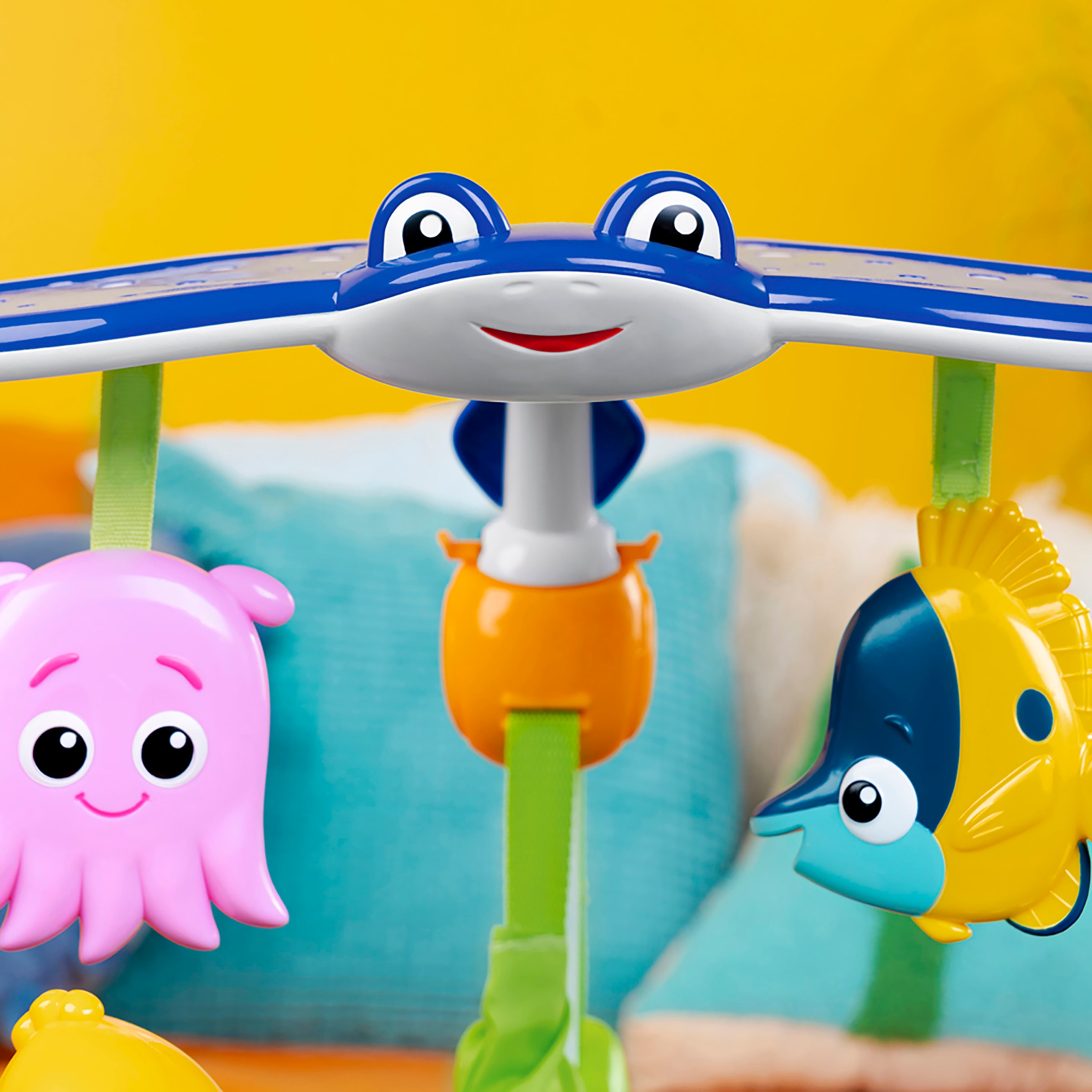 Bright Starts Spielcenter »Finding Nemo Sea of Activities Jumper« mit Licht- und Soundeffekt