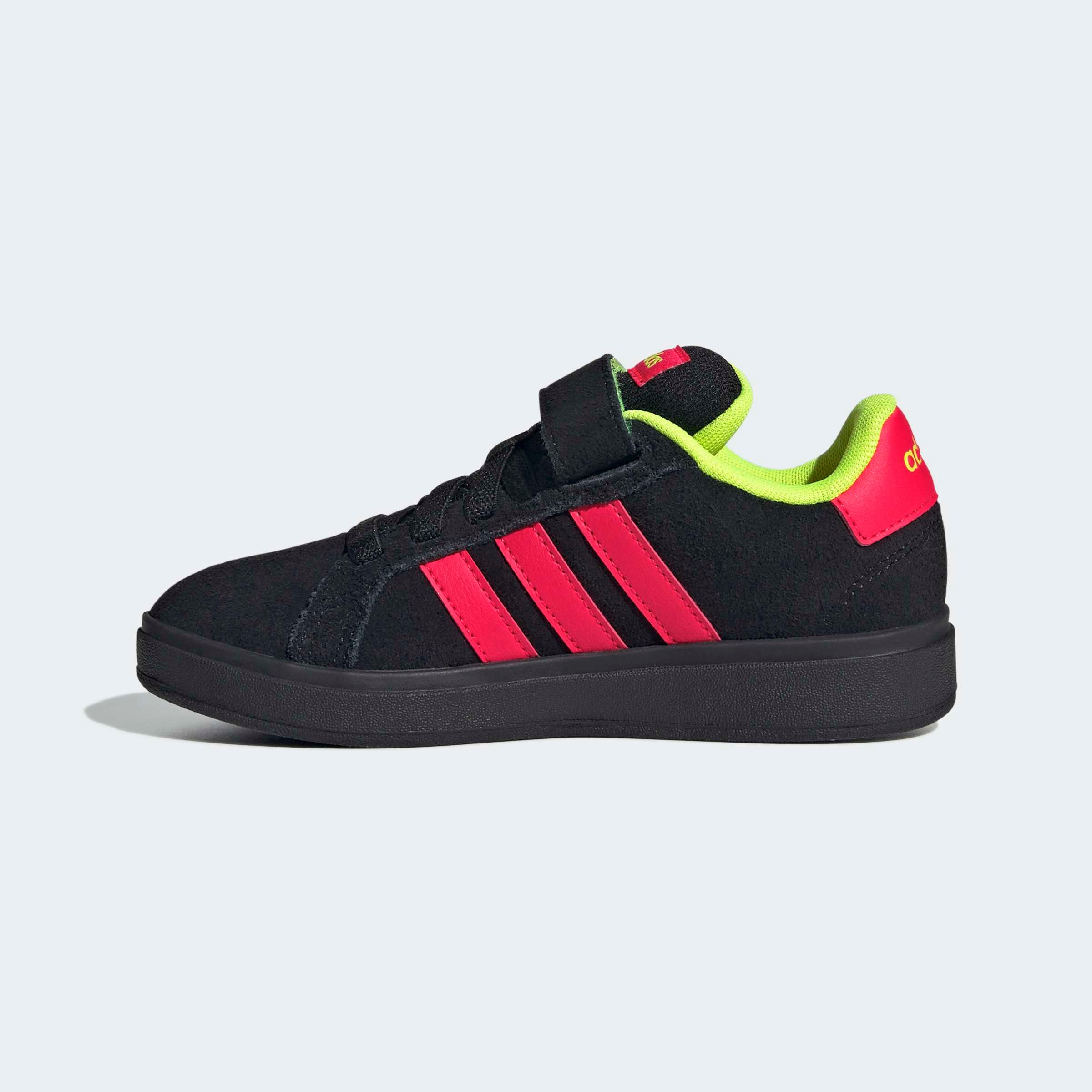 adidas Sportswear Sneakers »GRAND COURT 00S KIDS«  Design auf den Spuren des adidas Superstar, für Kinder