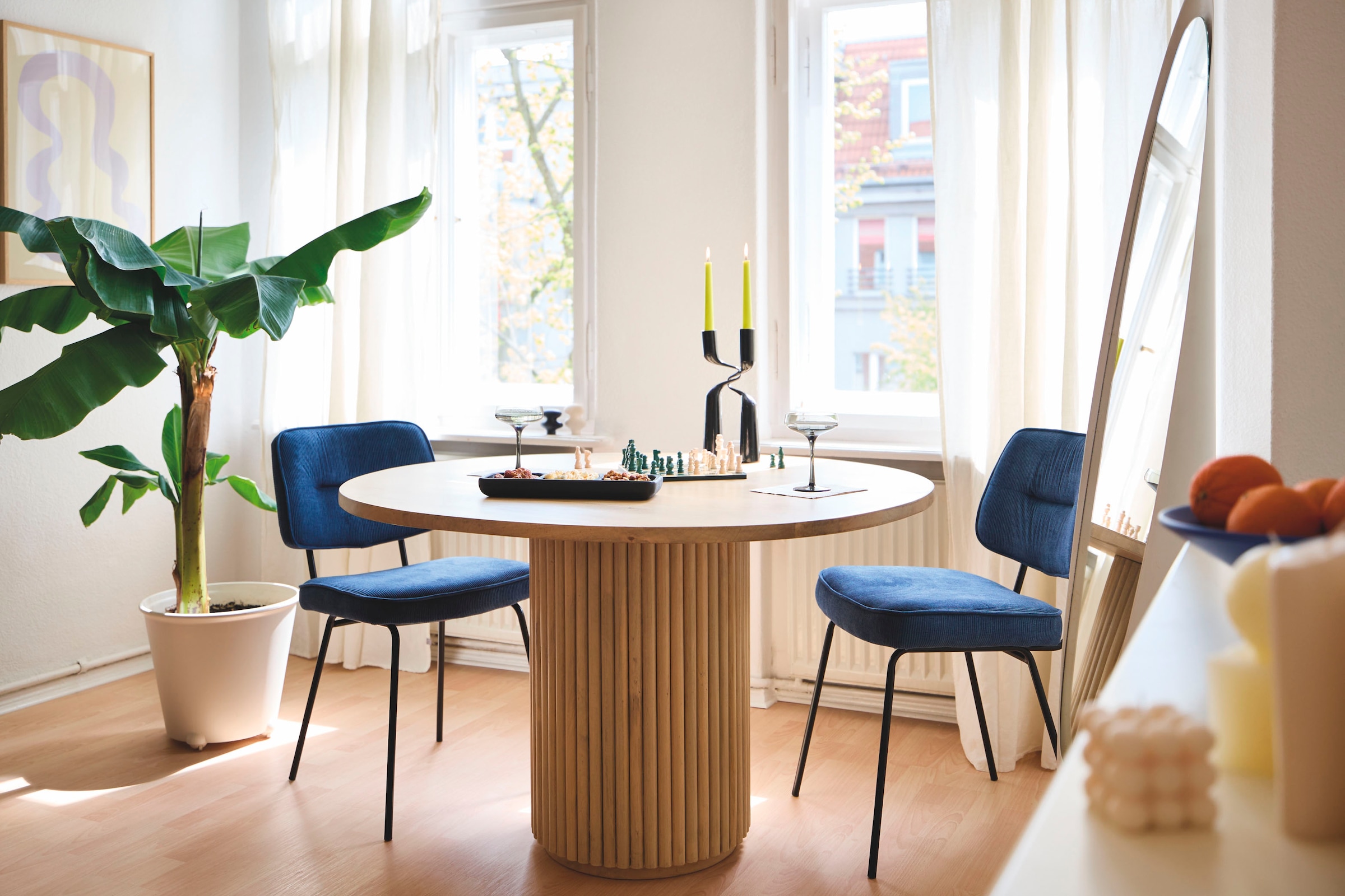 SIT Table de salle à manger »Ribbed Side Table High« avec pied colonne au look côtelé extravagant