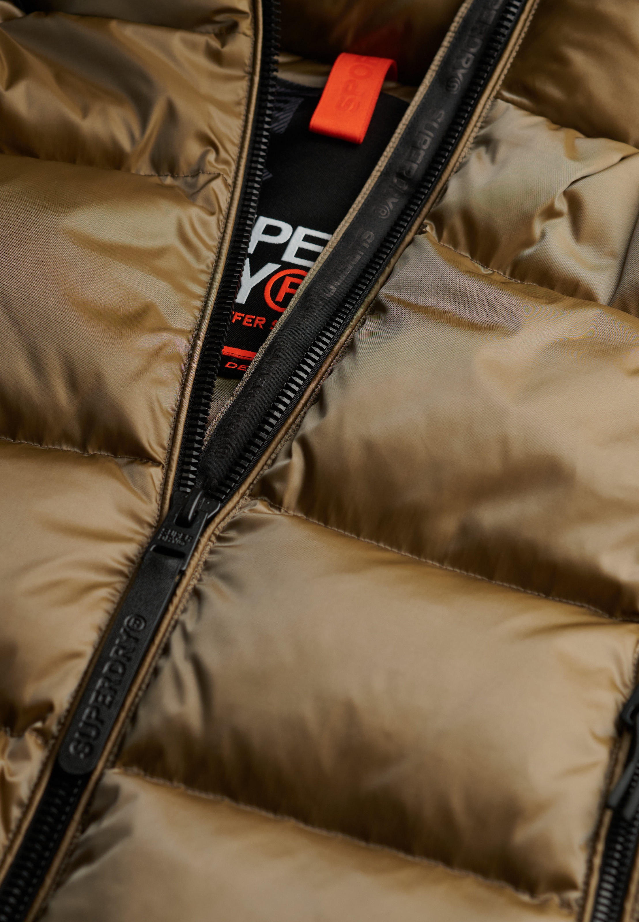 Superdry Veste matelassée »HOODED LUXE SPORTS PUFFER« mit Kapuze