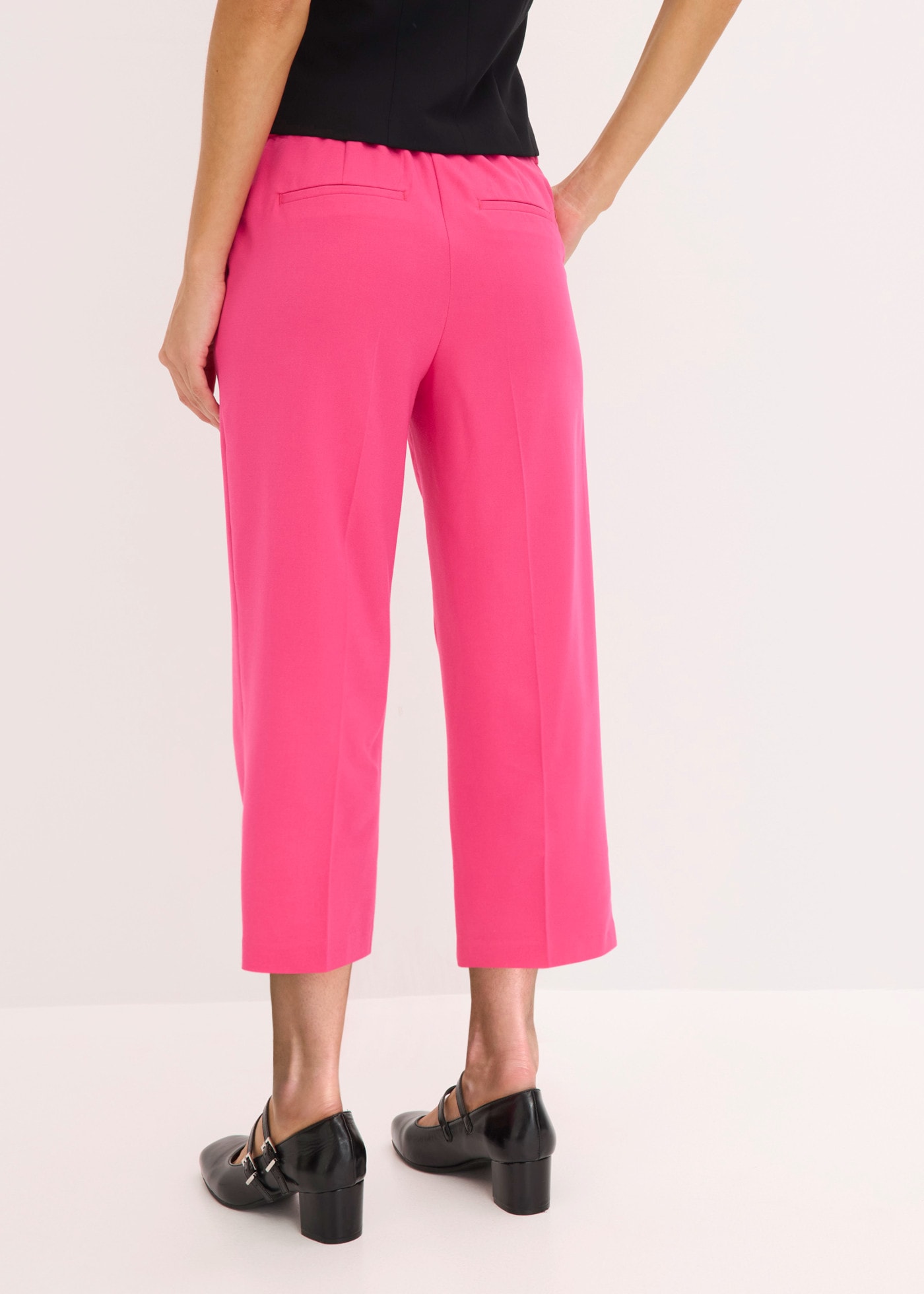 bonprix Pantalon 3/4  Regular Fit, mit Schlitz, aus Polyester, Viskose und Elasthan