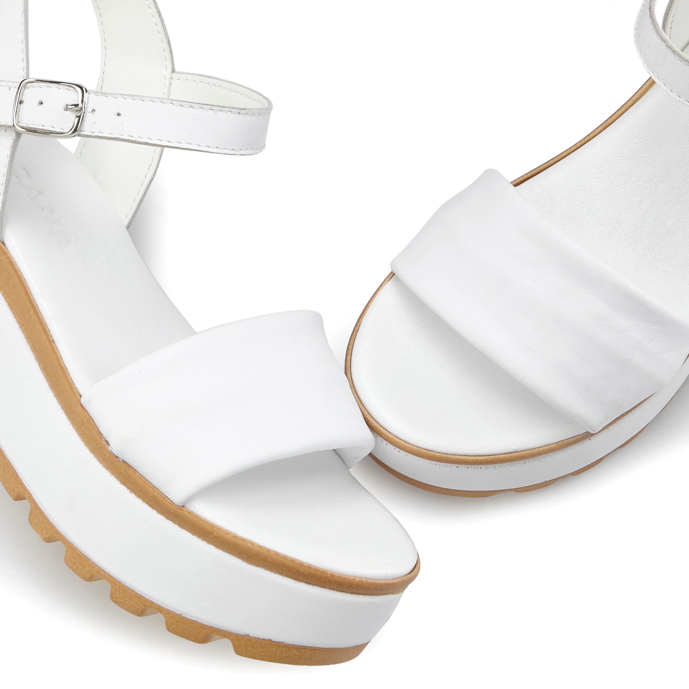 LASCANA Sandales »Riemchensandalette, Sandale, Sommerschuh, offener Schuh,«  NEU aus Leder mit Keilabsatz