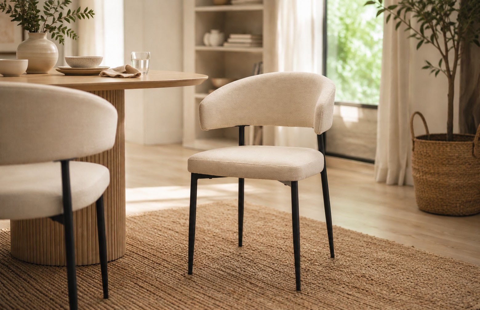 ACTONA GROUP Chaise de salle à manger »Edina 2er Set, Stoff - bequem & stilvoll, mehrere Farben, moderne« () rembourré, revêtement doux & grand confort d’assise, pieds en acier noir