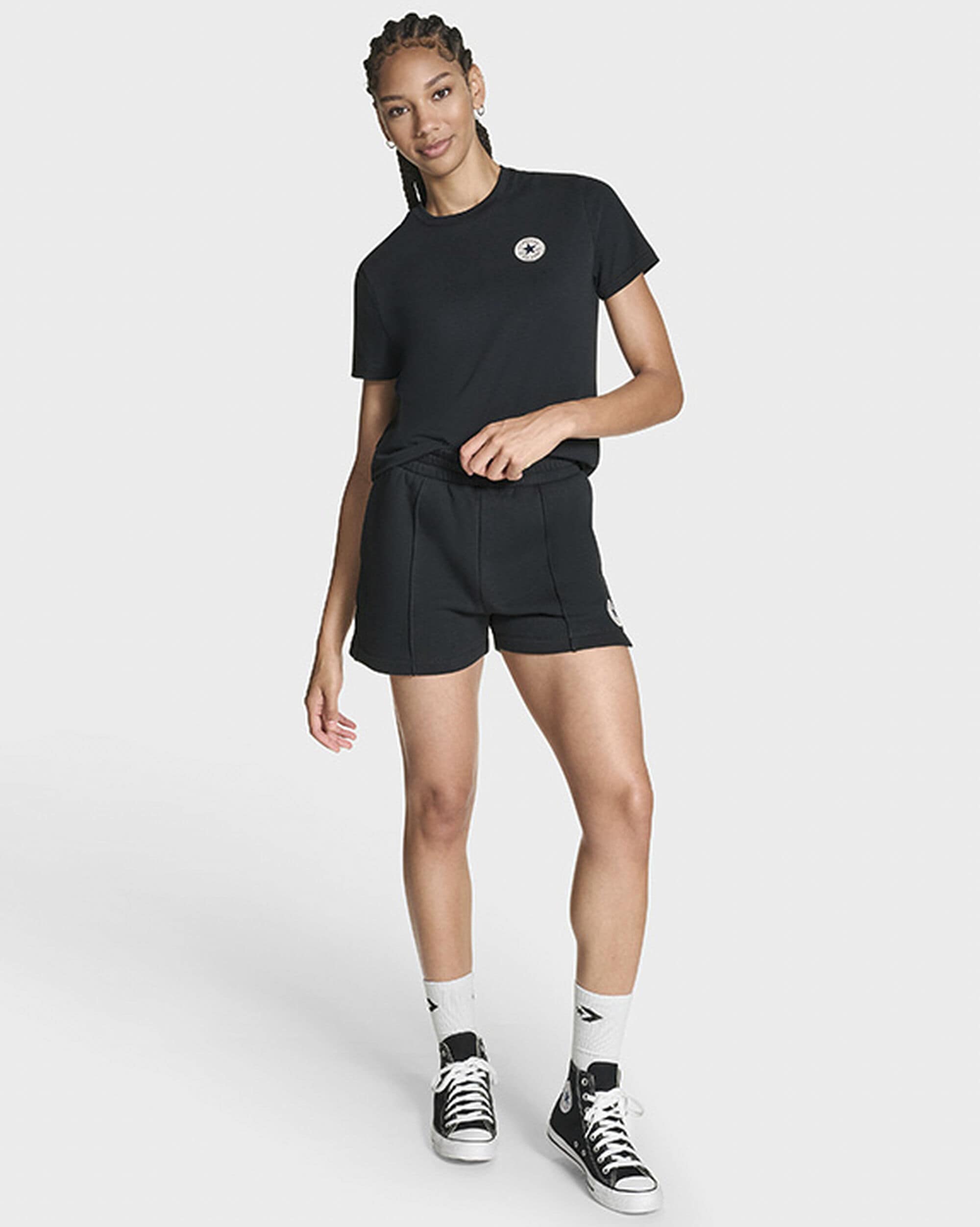 Converse Sweatshorts »SSNL ESSENTIALS KNIT SHORT«  sportlicher Stil, für entspannte und sportliche Aktivitäten