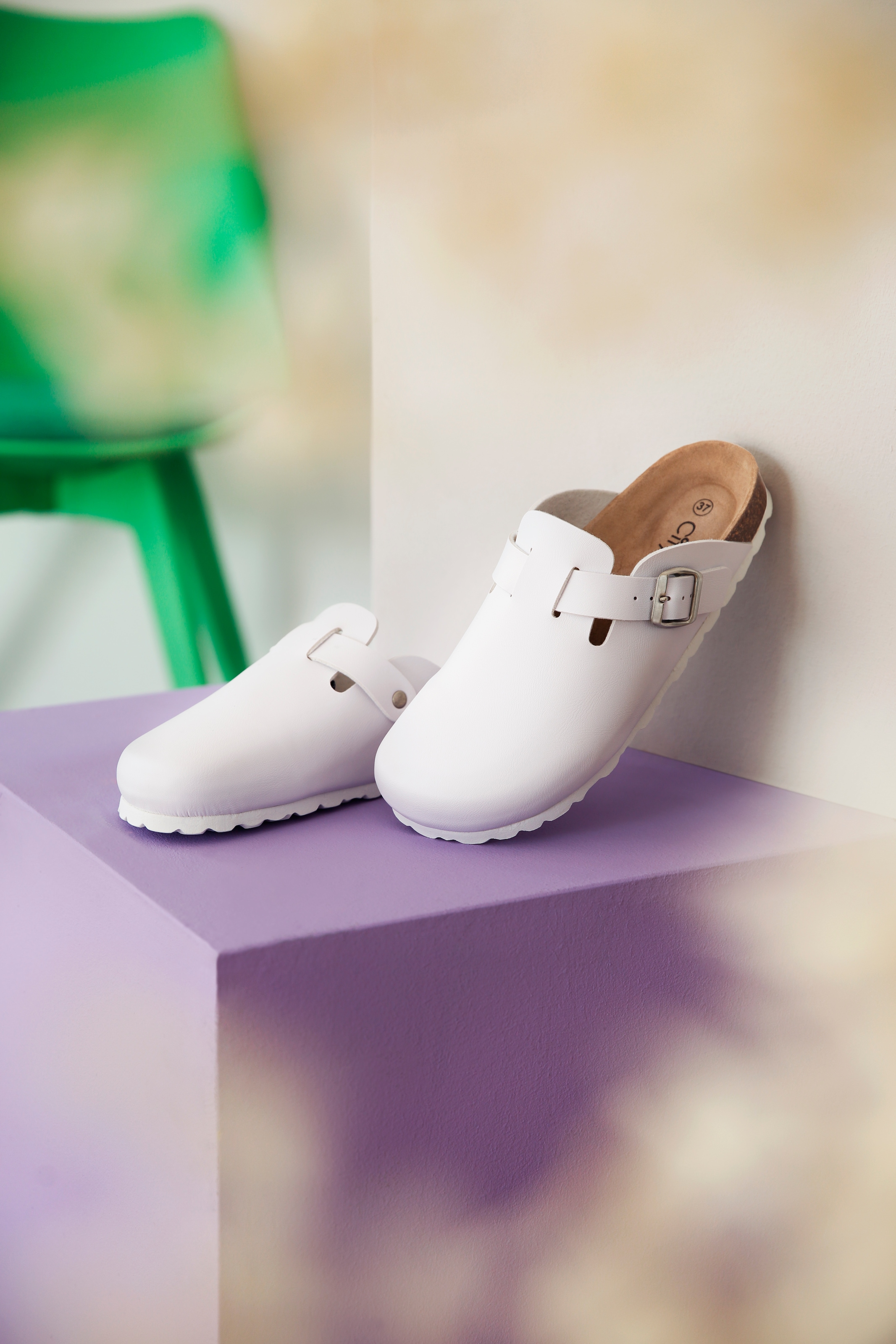 Aniston SHOES Sabot  Gartenschuh, Berufsschuh, Hausschuh in klassischer Form