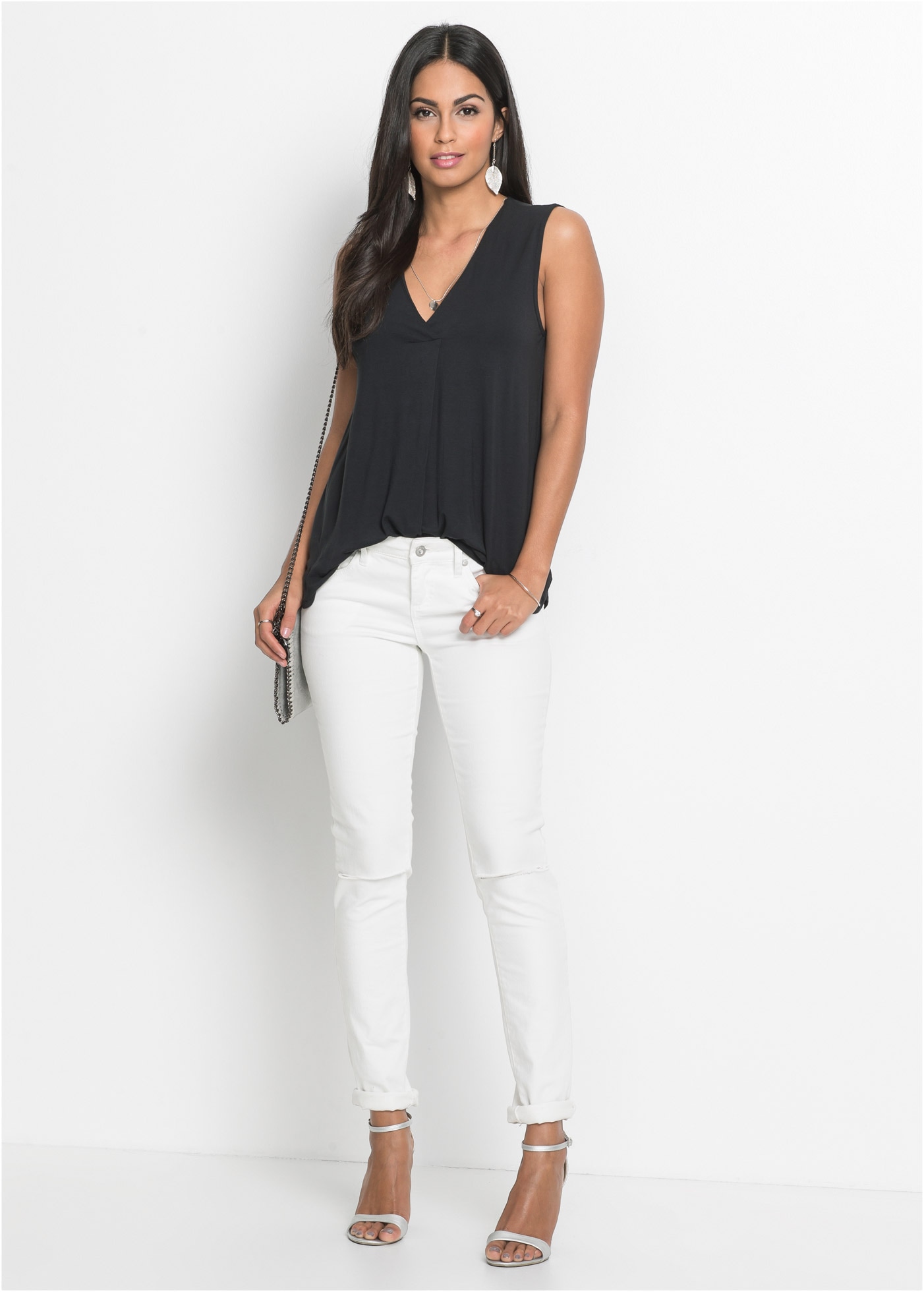 bonprix Haut de chemise bequeme Passform, ohne Ärmel, aus Viskose-Mix, feminin geschnitten