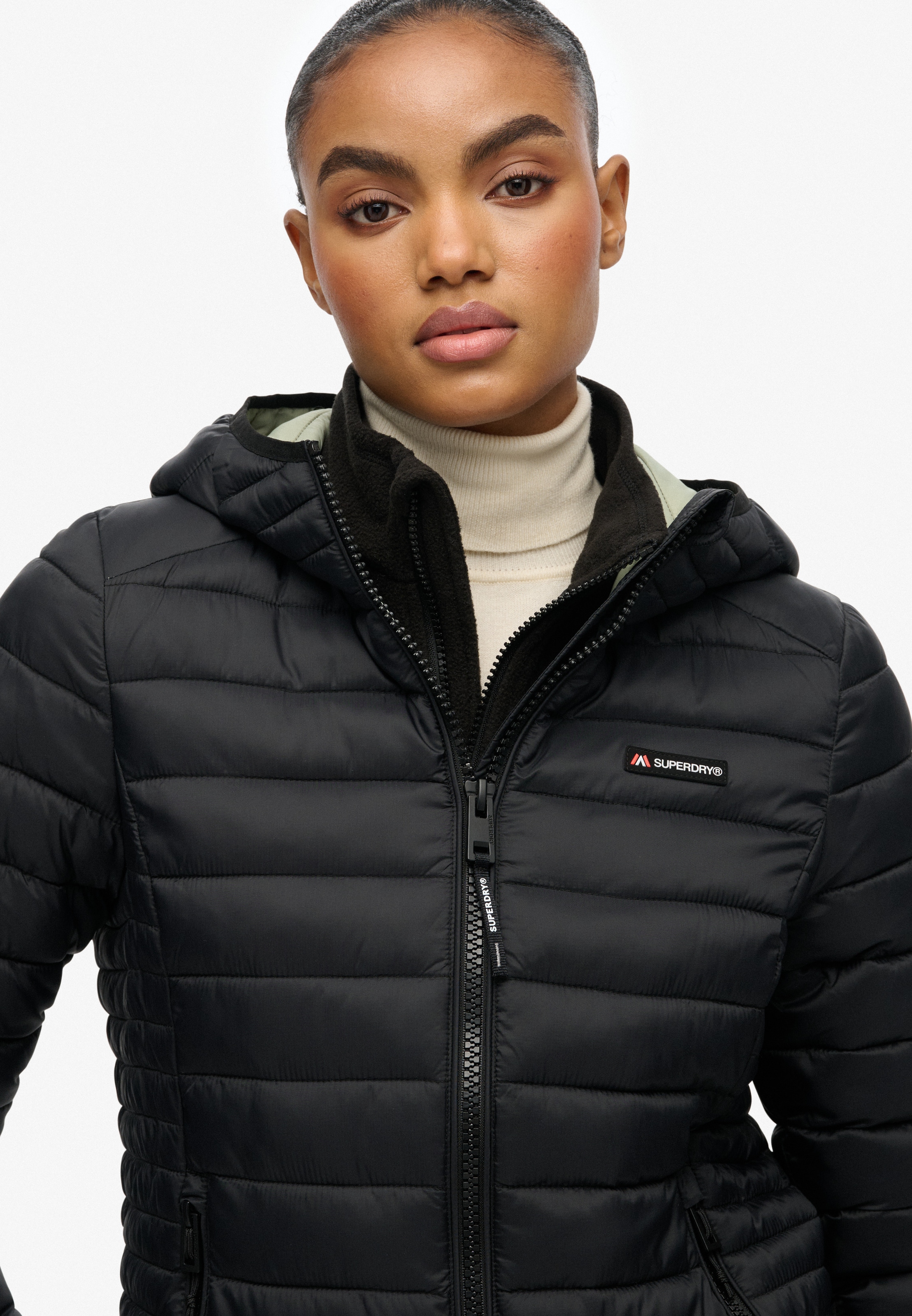 Superdry Steppjacke »HOODED FUJI LITE PADDED JACKET« mit Kapuze