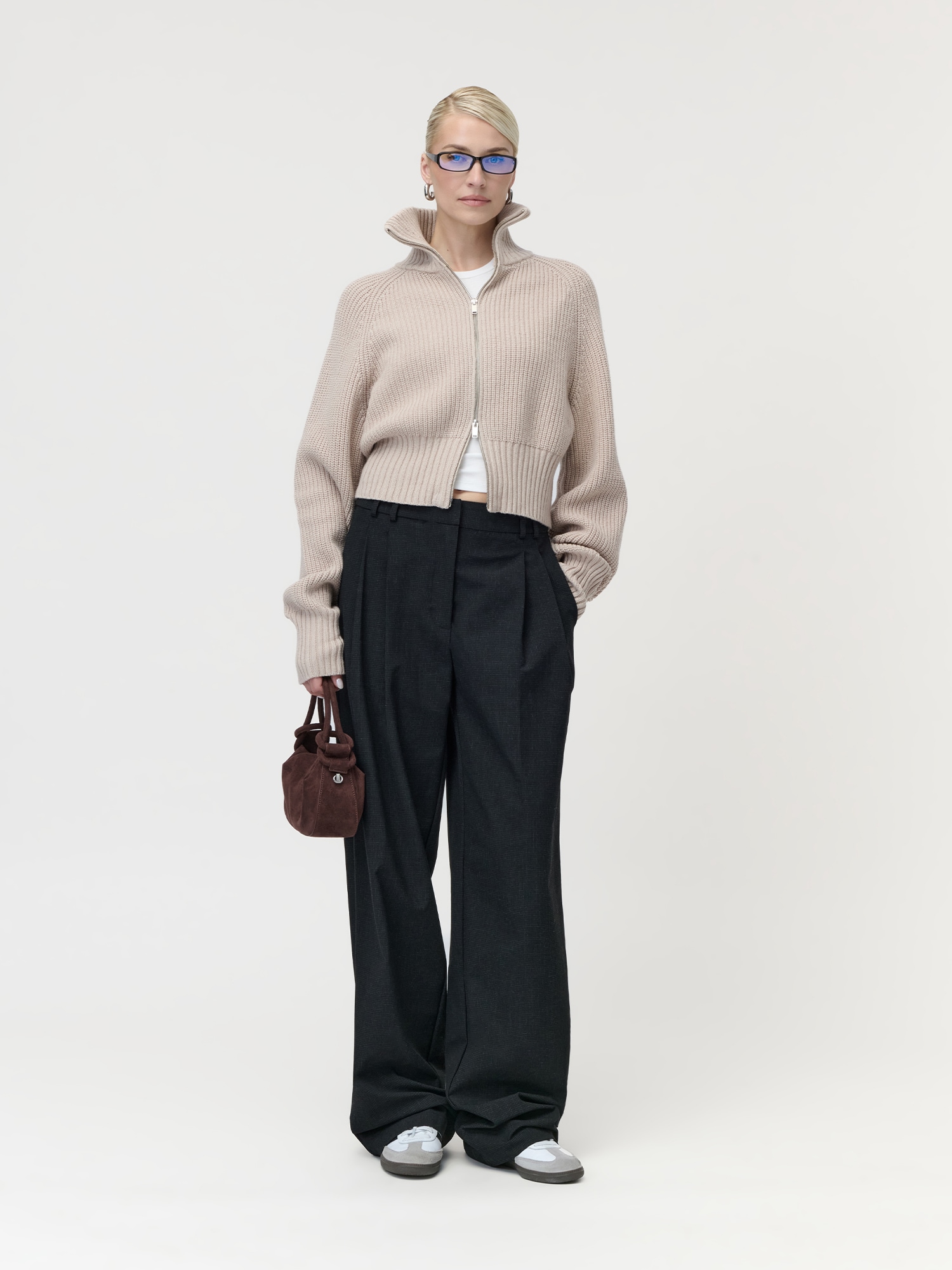 LeGer Pantalon en tissu »Julie Tall, LeGer by Lena Gercke«  avec plis de ceinture et pressions, motif fin, coupe longue
