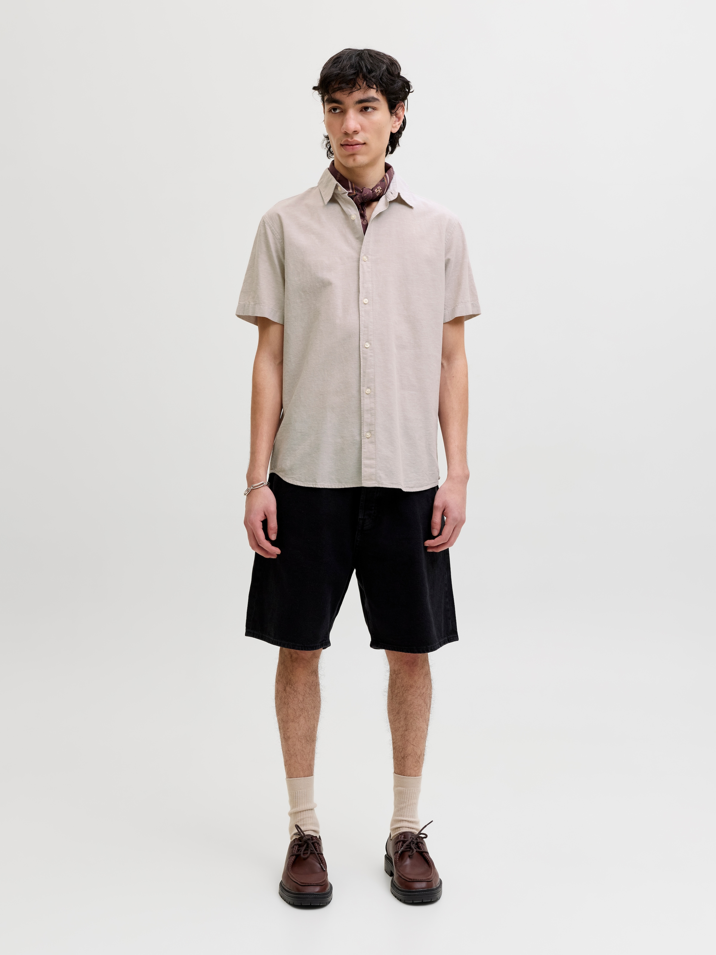 Jack & Jones Chemise à manches courtes »JJEBREEZE LINEN BLEND SHIRT S/S SN« mit Leinen