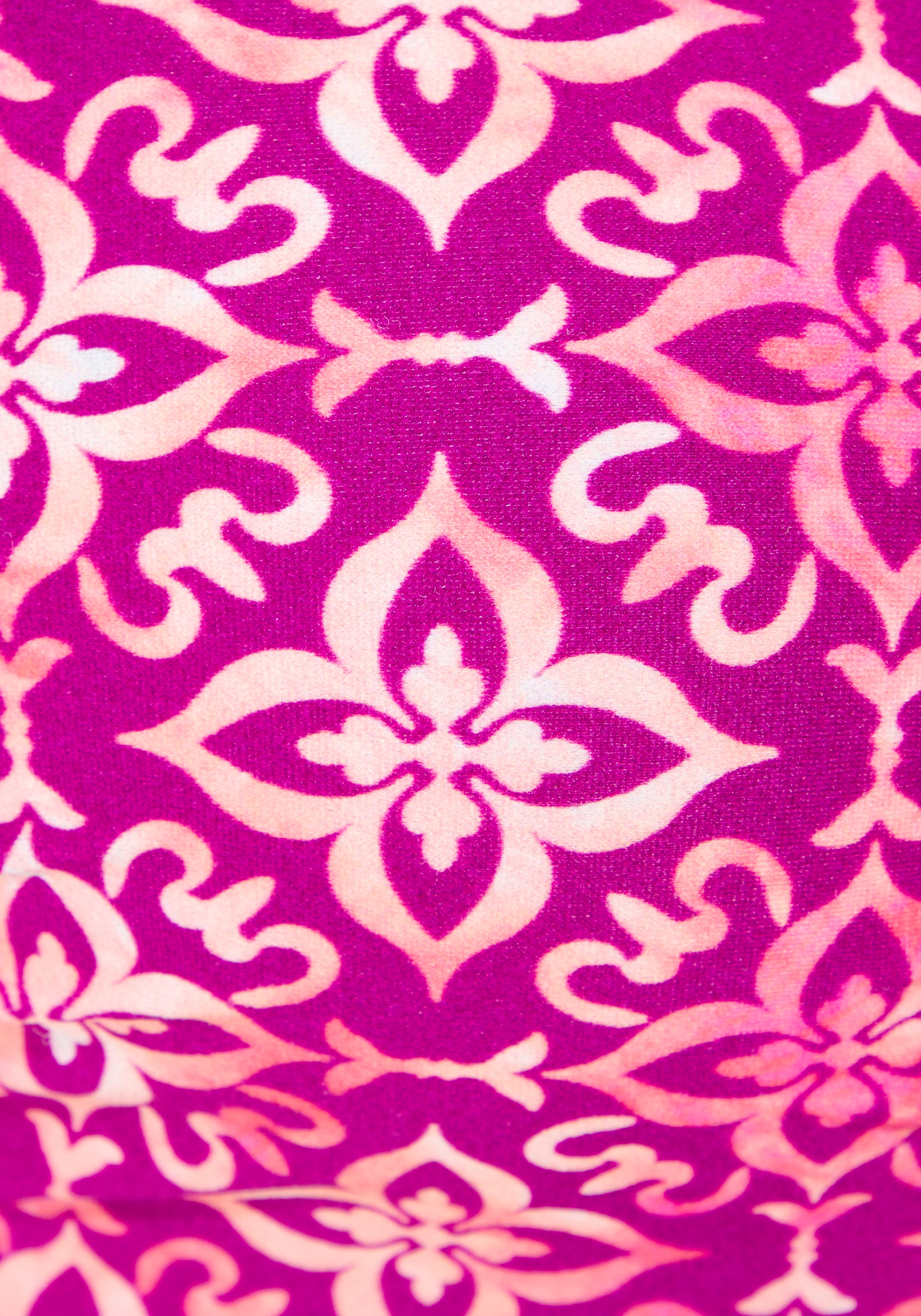 Vivance Top bikini bandeau à armatures »Cheerio« mit stylischem Allover-Print